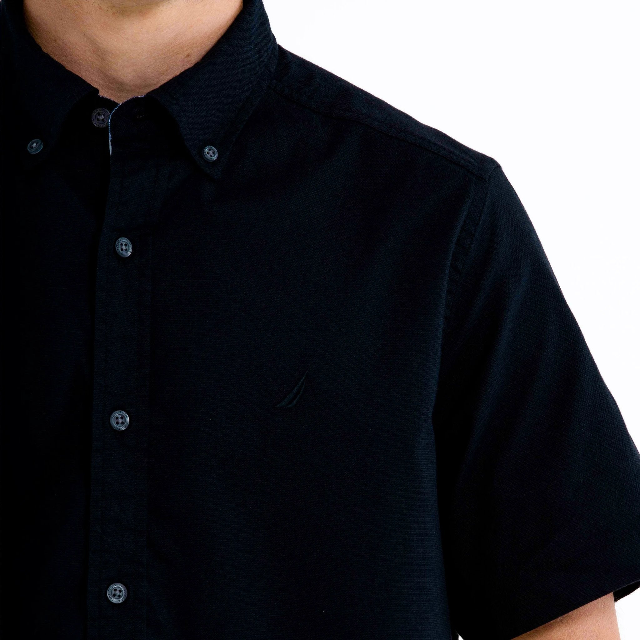 Camisa Nautica Mangas Cortas Lisa Para Caballeros by Nautica