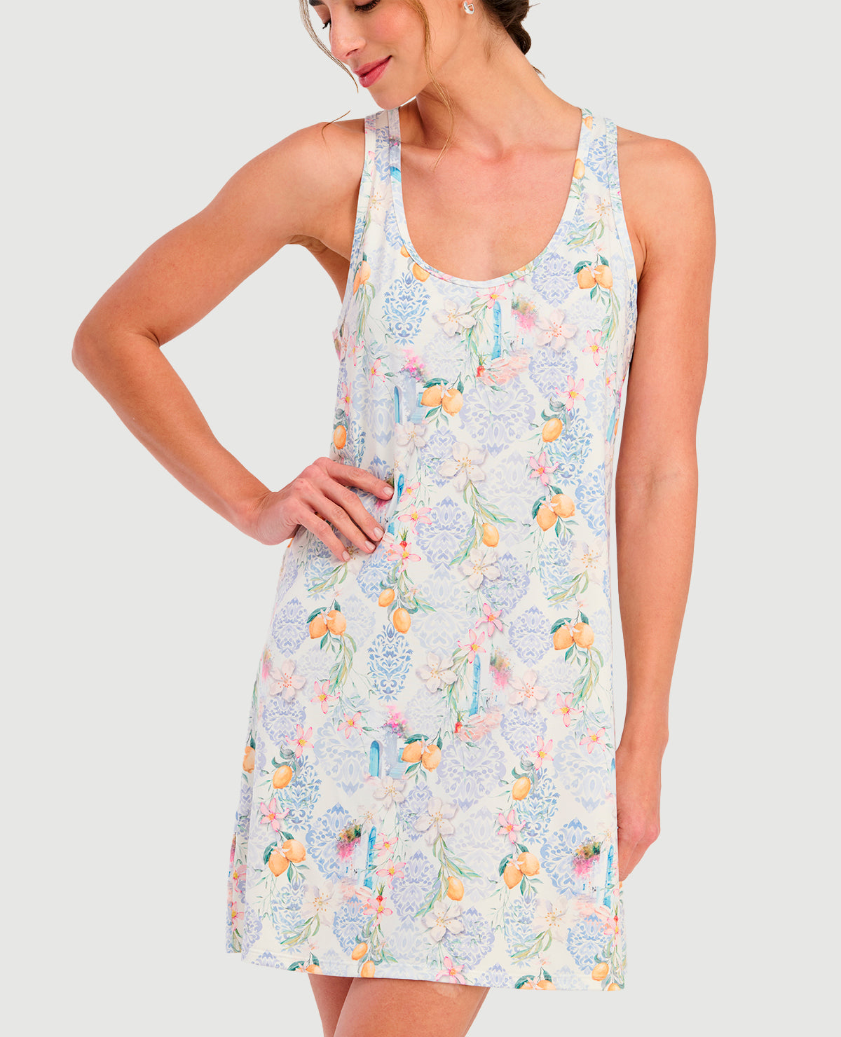 Pijama batola para mujer St. Even con estampado mediterráneo, silueta semiajustada y espalda atlética.