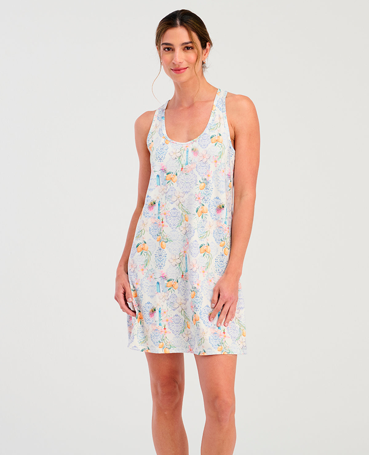 Pijama batola para mujer St. Even con silueta semiajustada, espalda atlética y estampado mediterráneo.
