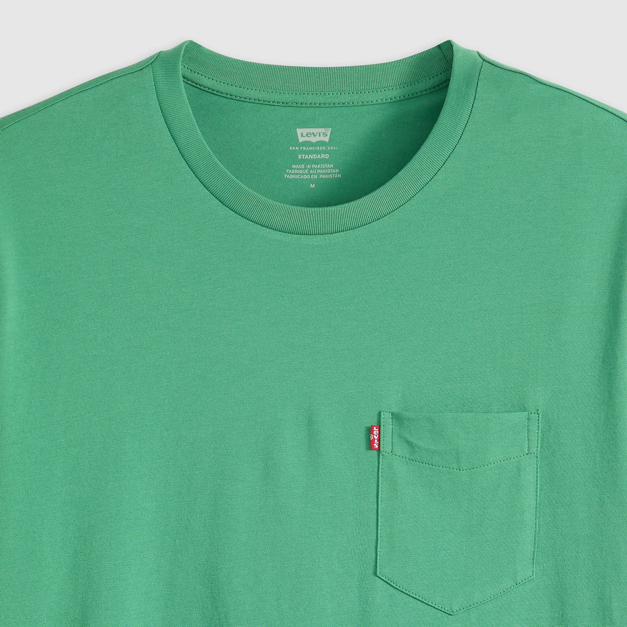 Camiseta Levis Mangas Cortas Lisa Con Bolsillo Para Caballeros by Levis