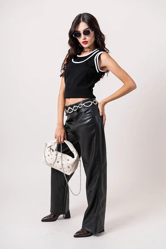 24 PANTALON STRAIGHT EFECTO PIEL IFE ONE.