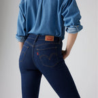 Pantalones Jeans Levis Classic Straight Para Damas by Levis