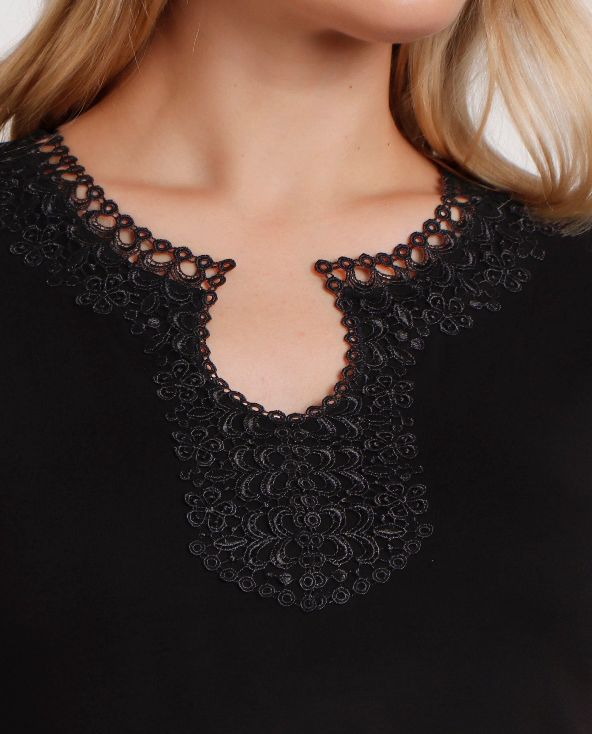 Blusa Admas Mangas Cortas Encaje Lisa P/ Damas by Admas