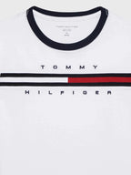 Camiseta Tommy Hilfiger Mangas Cortas Estampada Para Niños by Tommy Hilfiger