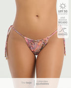 Panty de baño tiro bajo con estampado rosa y laterales ajustables, ideal para bikini de moda playa St. Even.