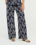 Pantalon-|-Detalles-Bordados-|-Pretina-Elastica_St Even Colombia_900067