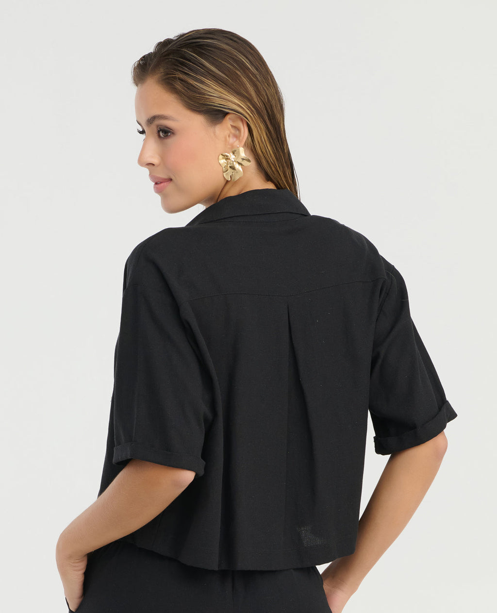 Camisa-de-Botones-|-Manga-Corta-|-Botones-Frontales-_St Even Colombia_99957