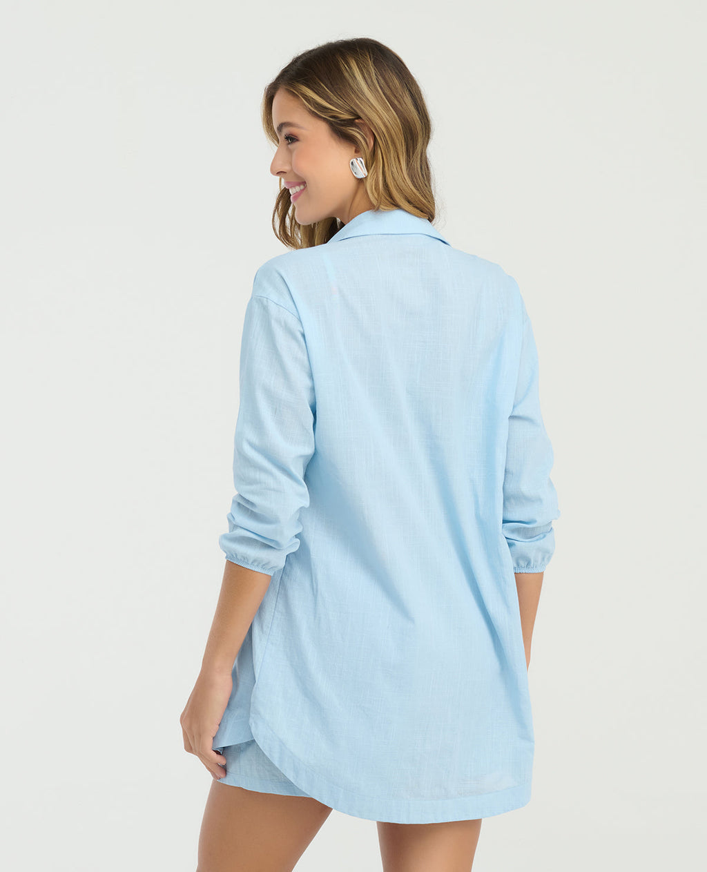Camisa-Manga-Larga-|-Silueta-Amplia_St Even Colombia_99977