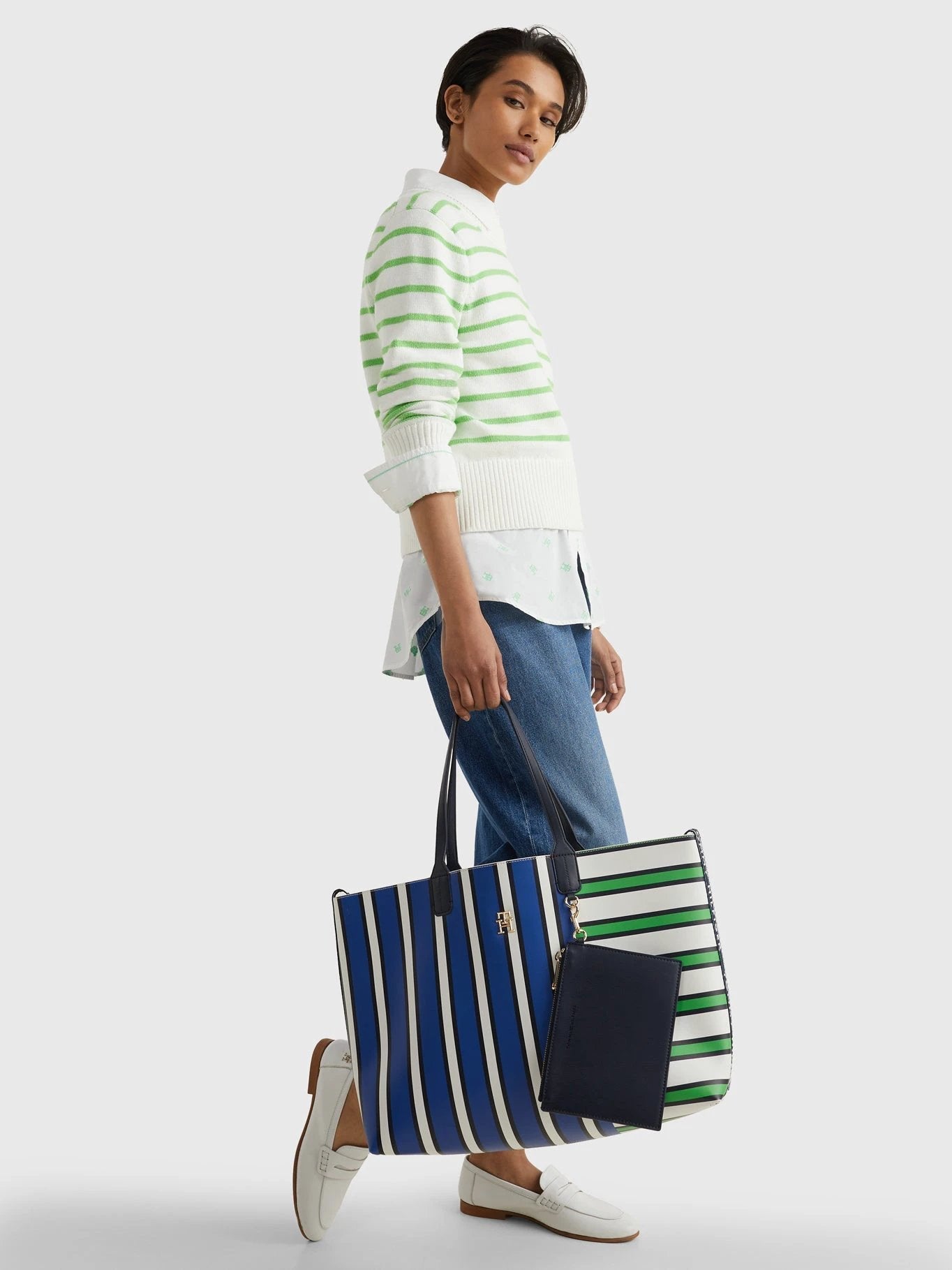 Cartera Tommy Hilfiger Para Damas by Tommy Hilfiger