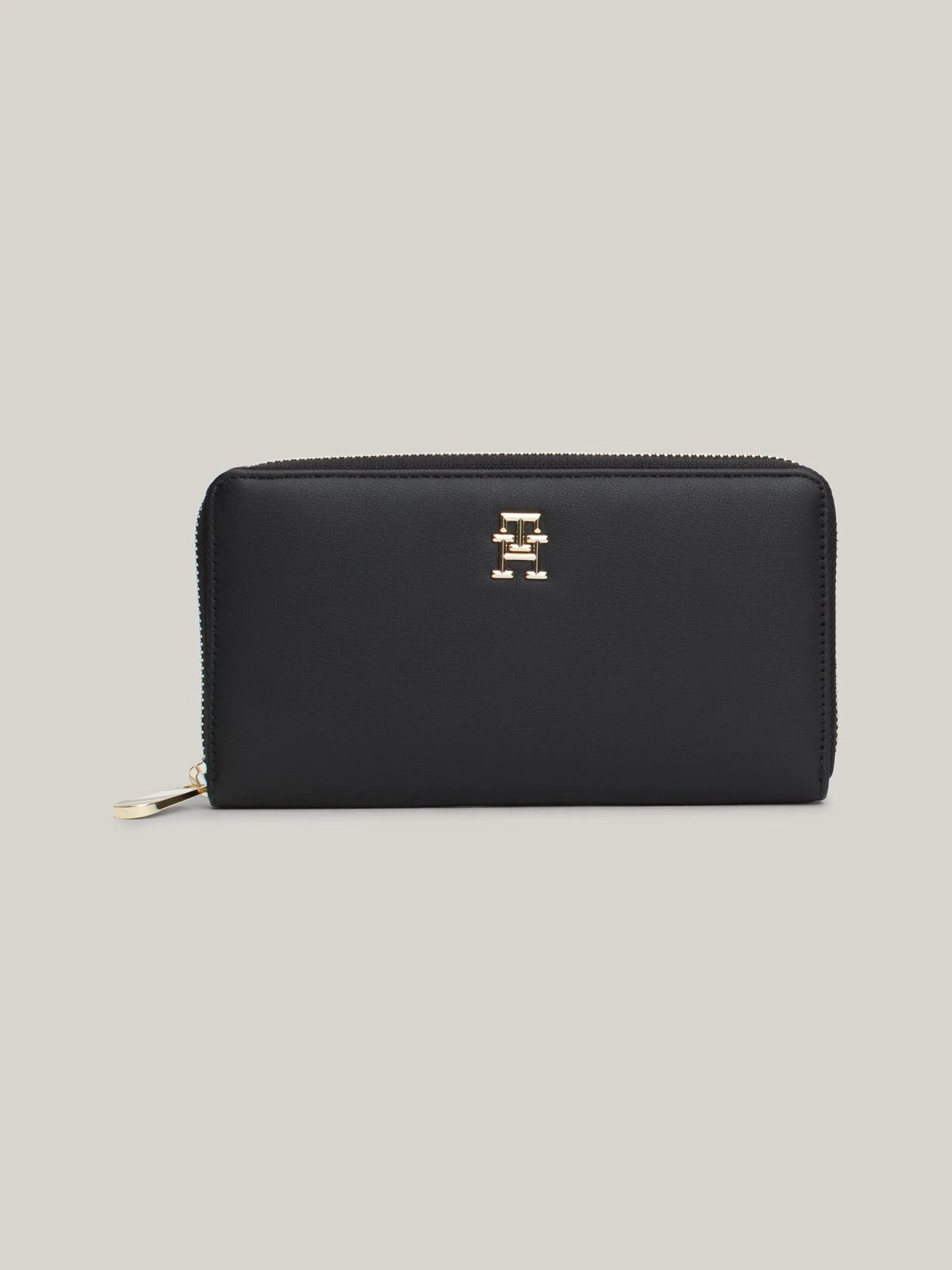 Monedero Tommy Hilfiger Para Damas by Tommy Hilfiger