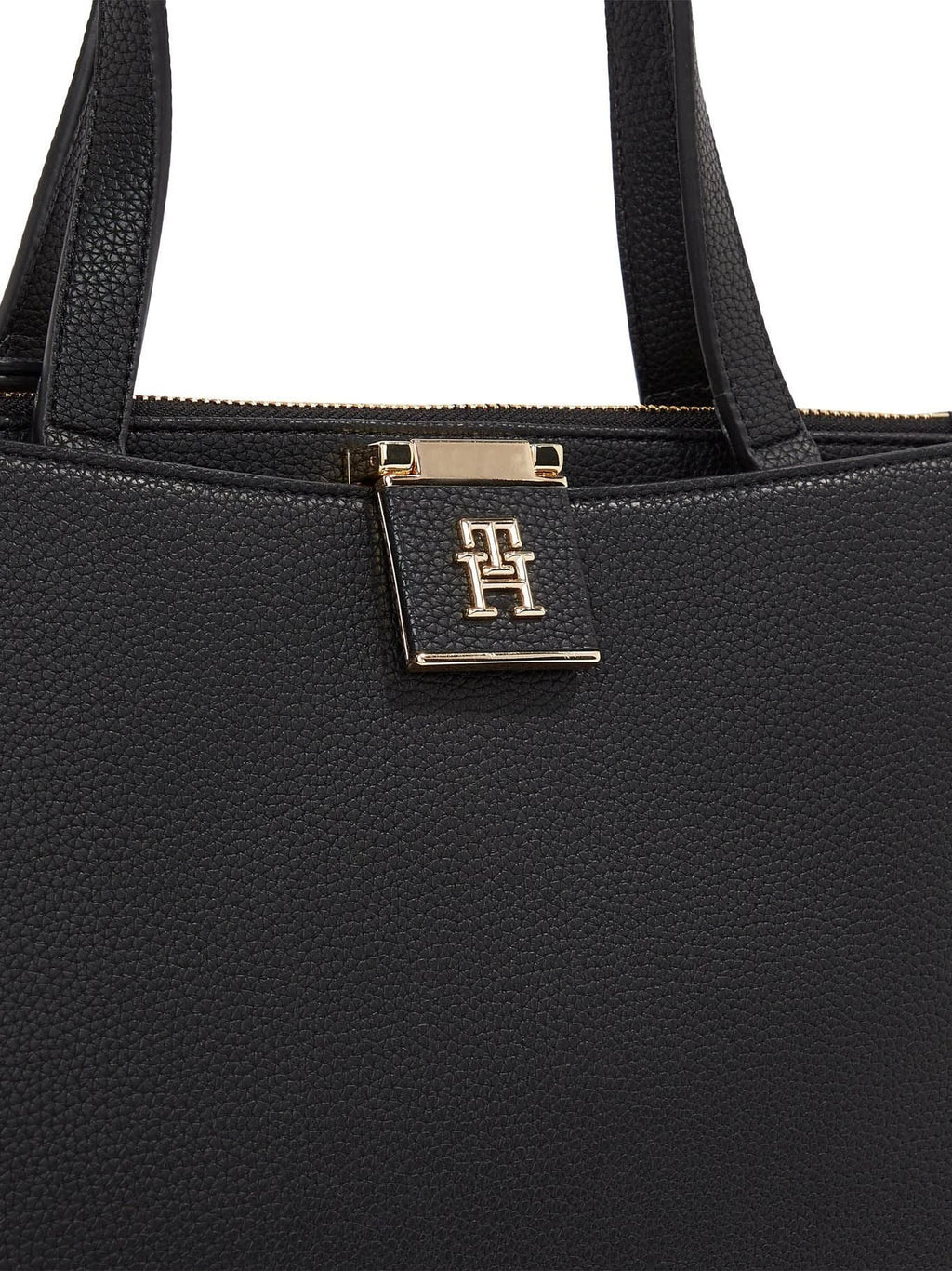Cartera Tommy Hilfiger Para Damas by Tommy Hilfiger