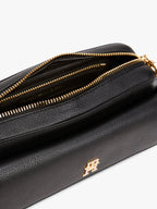 Cartera Tommy Hilfiger Para Damas by Tommy Hilfiger