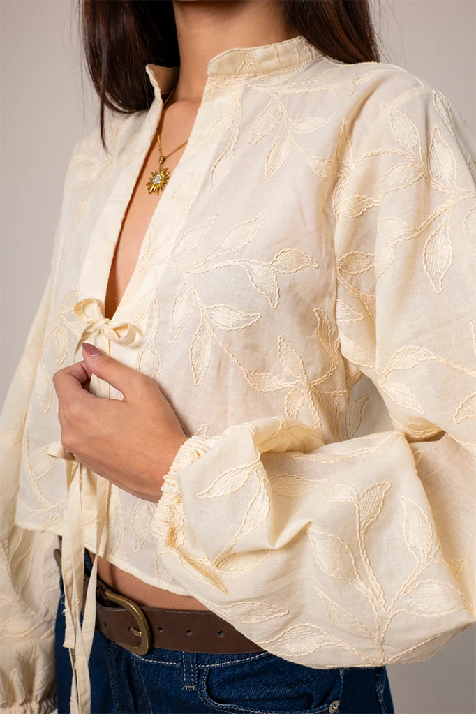 BLUSA BORDADA B-C 8553.
