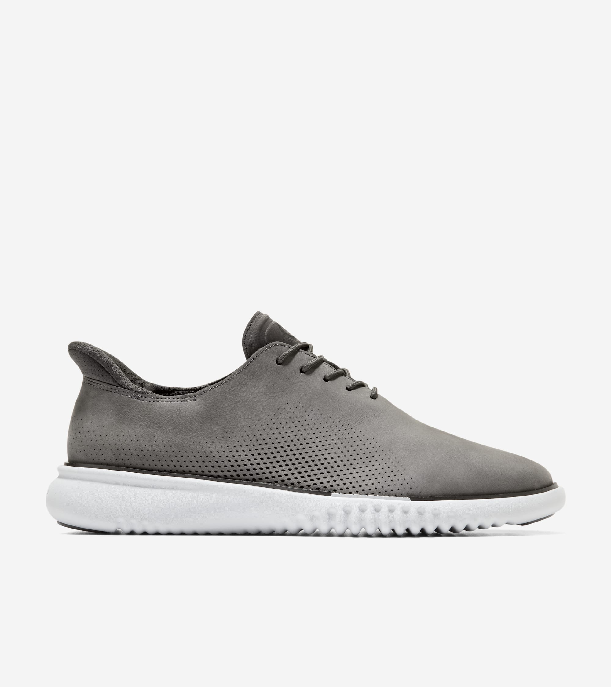 C42840:CASTLEROCK NUBUCK / RAVEN / OYSTER MUSHROOM