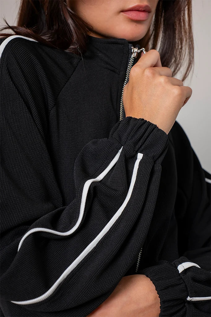 CHAQUETA CUELLO ALTO B-F 8575.