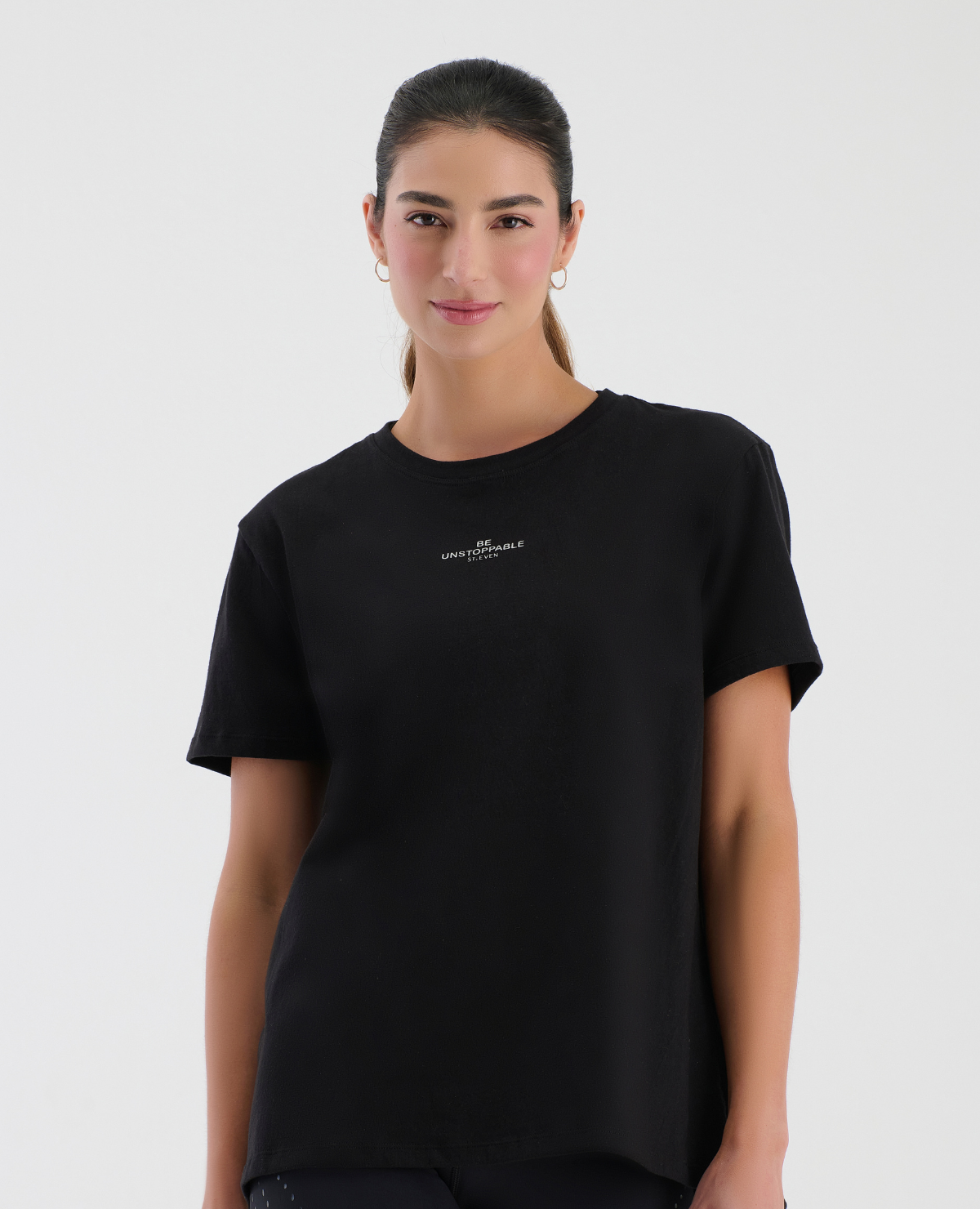 Camiseta-Deportiva-|-Cuello-Redondo-|-Silueta-Holgada_St Even Colombia_68253