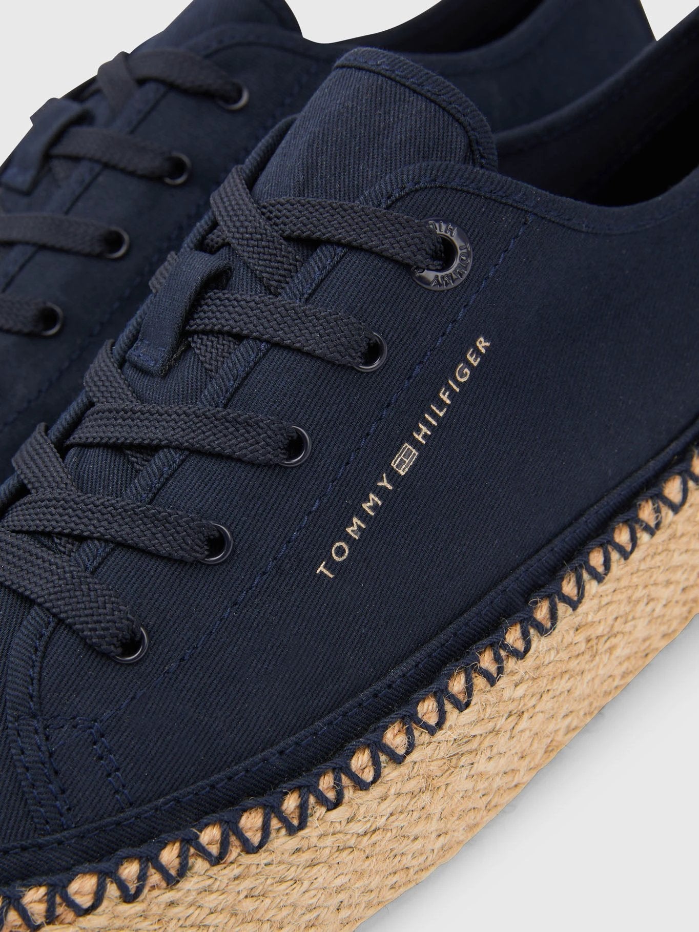 Tenis Tommy Hilfiger Para Damas by Tommy Hilfiger