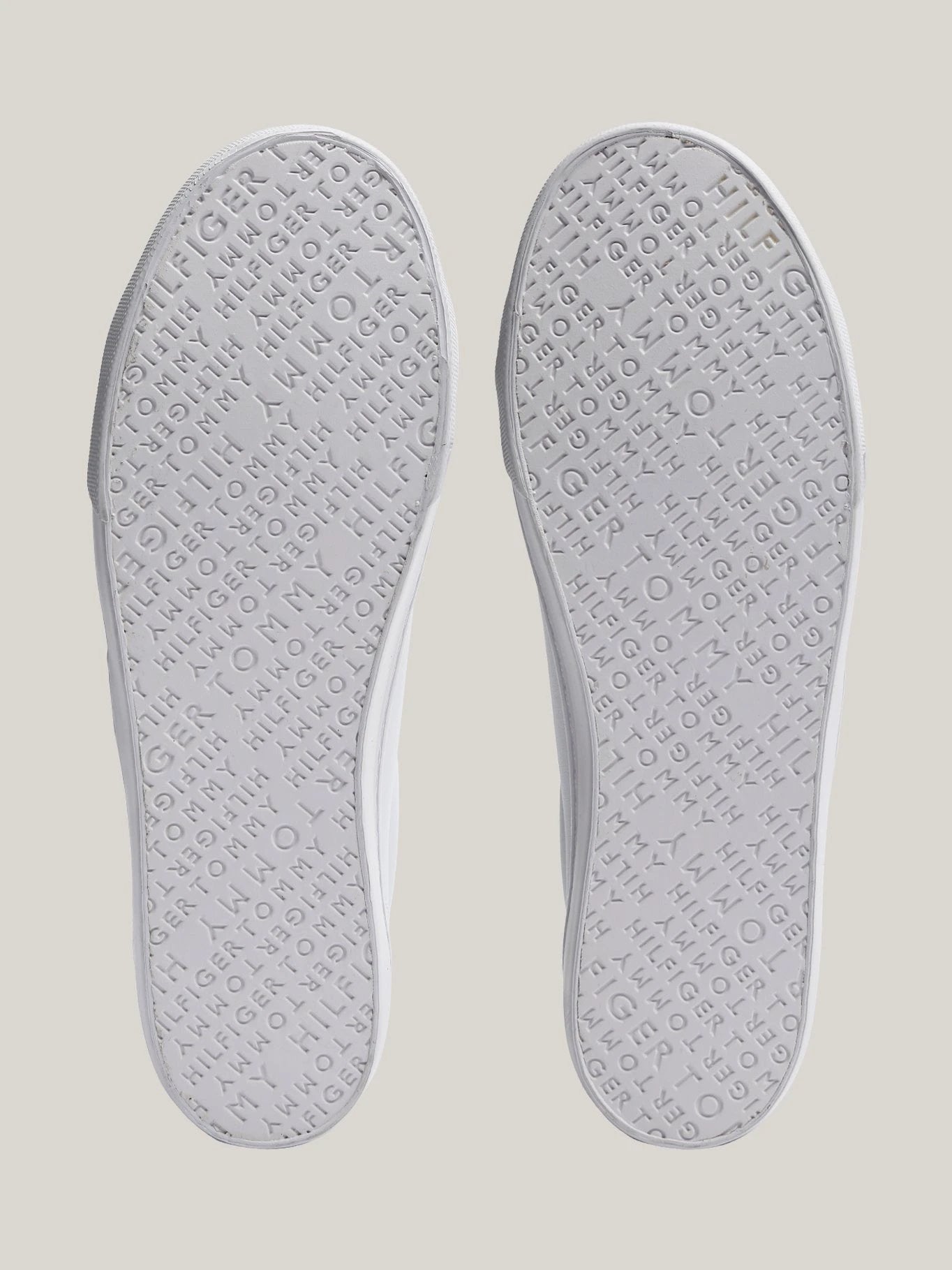 Tenis Tommy Hilfiger Para Damas by Tommy Hilfiger