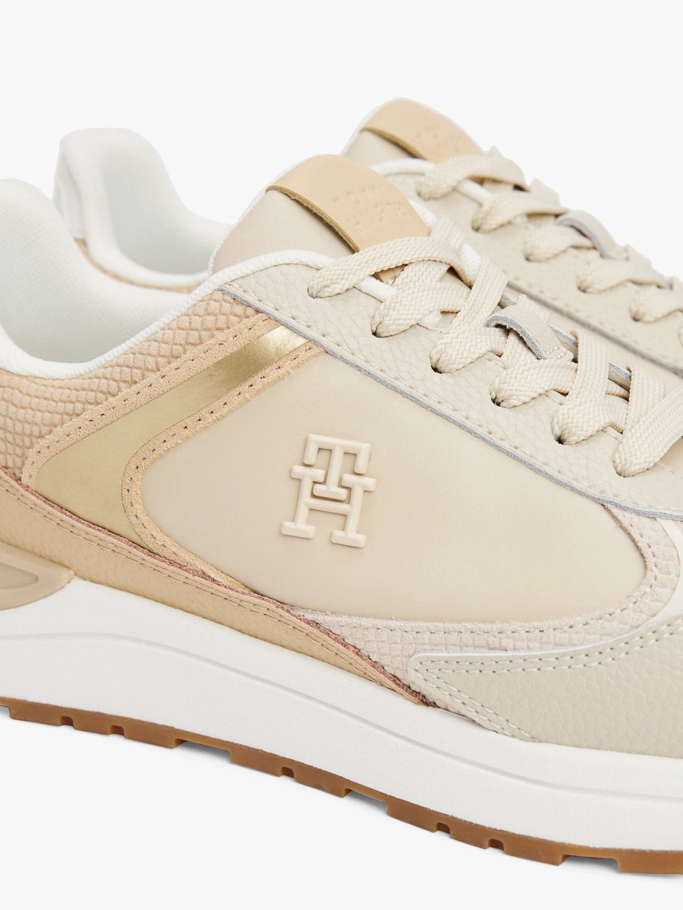 Tenis Tommy Hilfiger Para Damas by Tommy Hilfiger