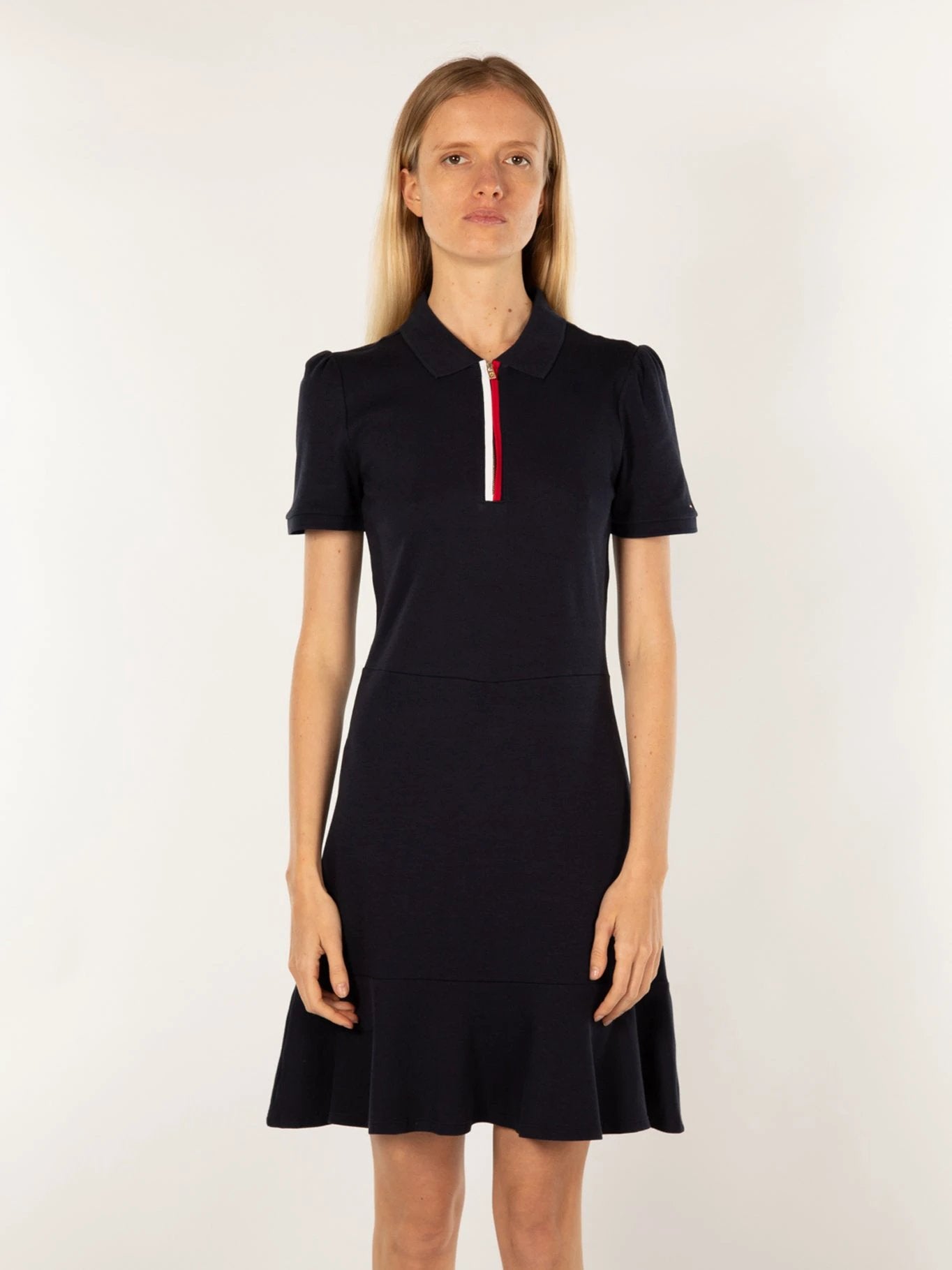Vestido Tommy Hilfiger Mangas Cortas Liso Para Damas by Tommy Hilfiger