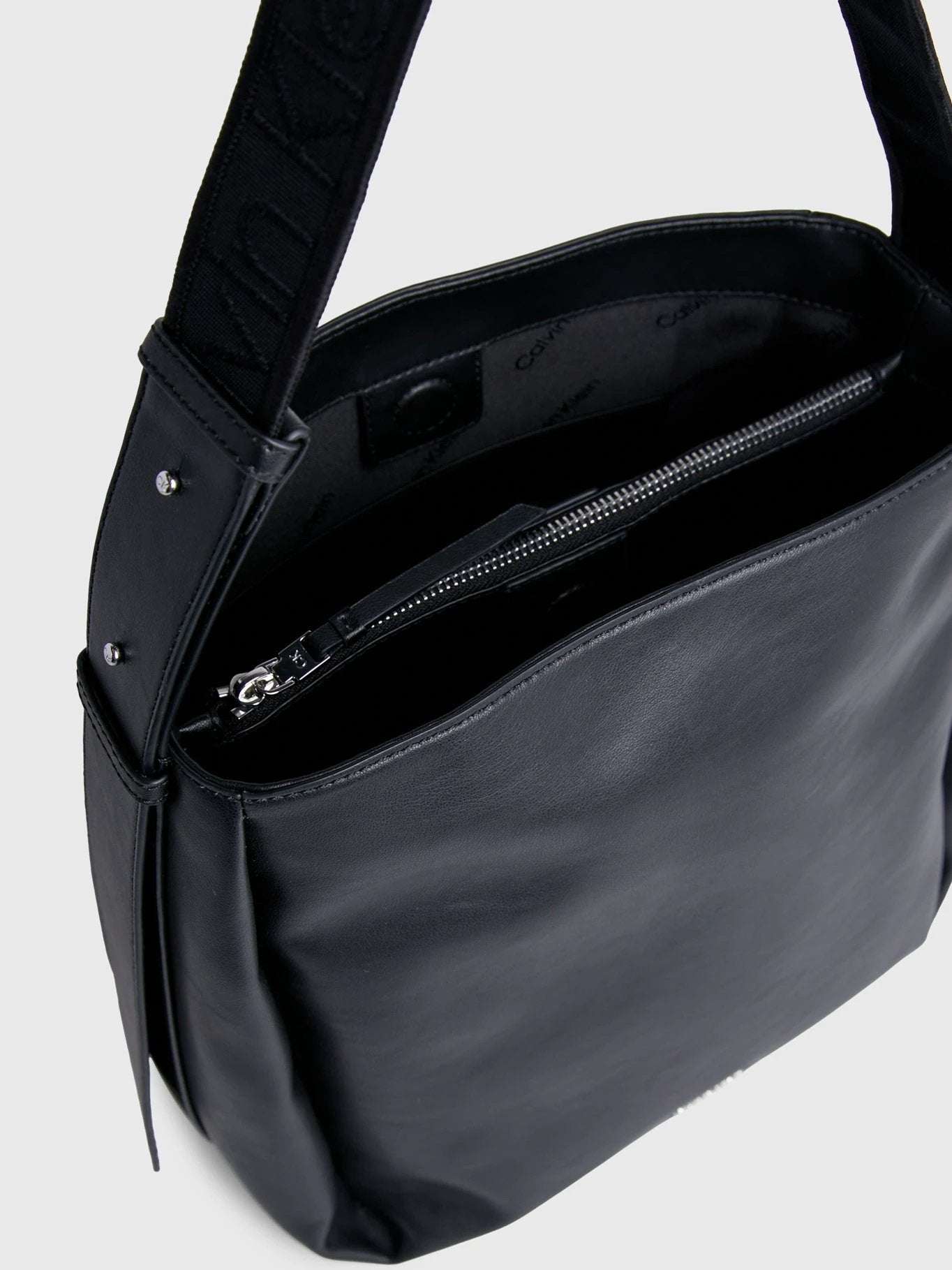 Cartera Calvin Klein Para Damas by Calvin Klein