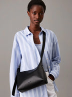 Cartera Calvin Klein Para Damas by Calvin Klein