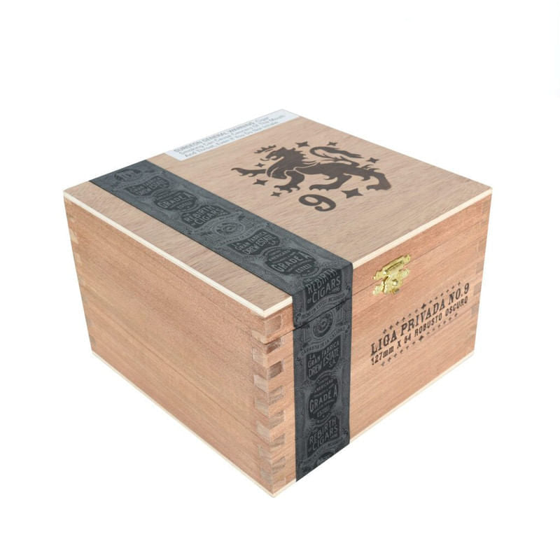LIGA PRIVADA NO. 9 ROBUSTO OSCURO 24