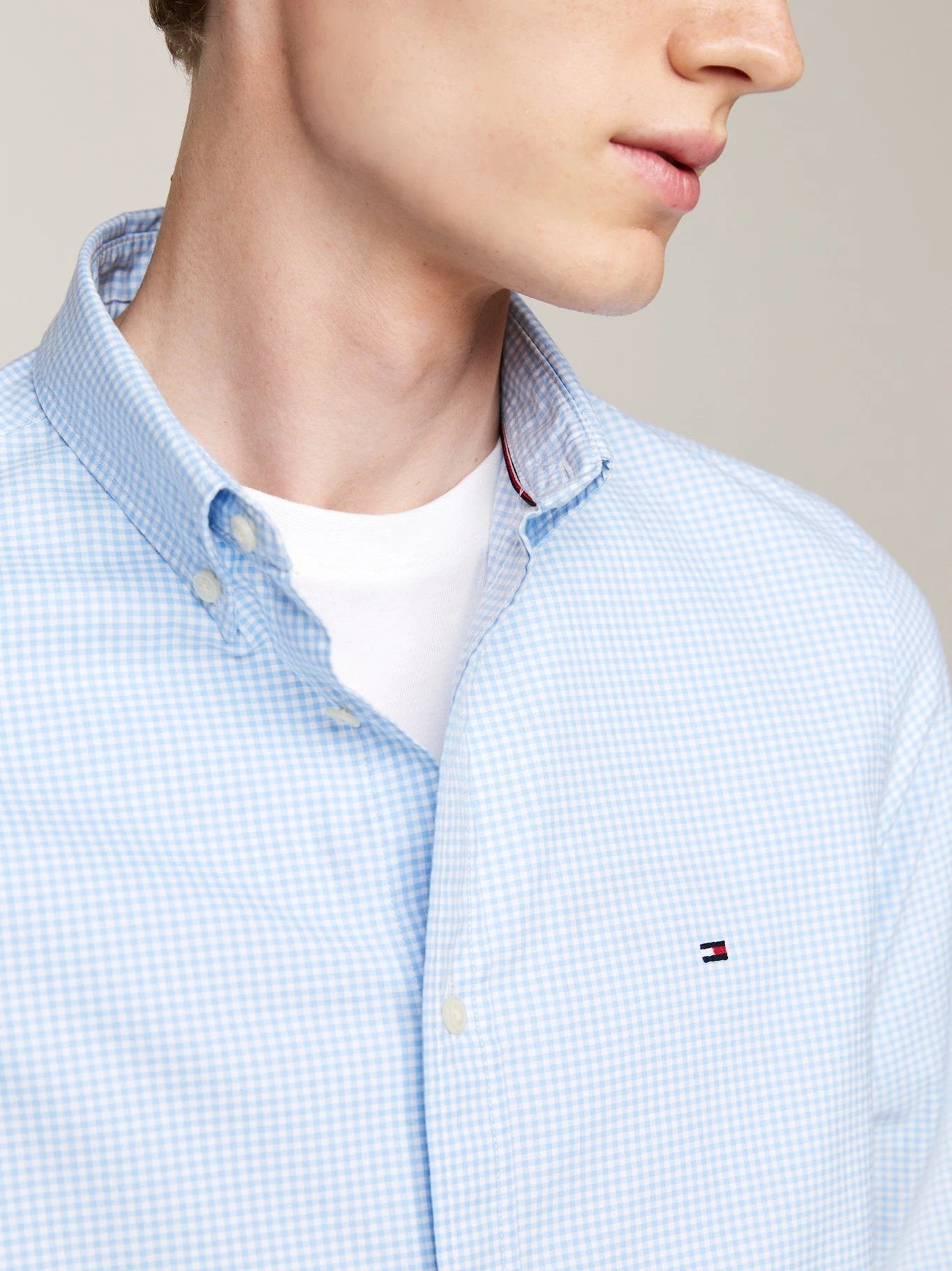 Camisa Tommy Hilfiger Mangas Largas Cuadros P/ Caballeros by Tommy Hilfiger