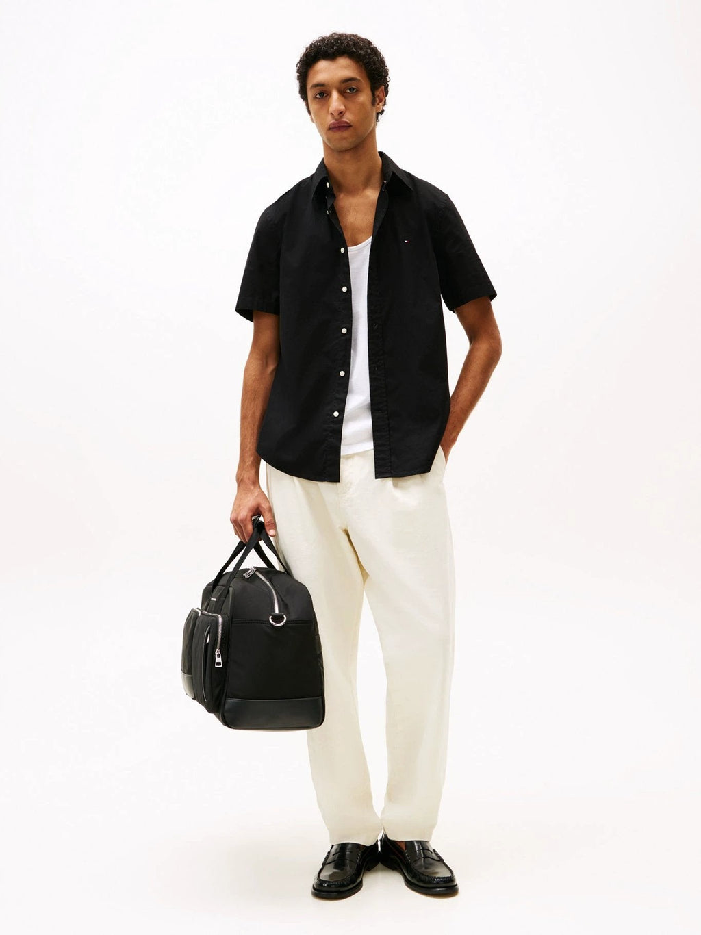 Camisa Tommy Hilfiger Mangas Cortas Lisa Para Caballeros by Tommy Hilfiger
