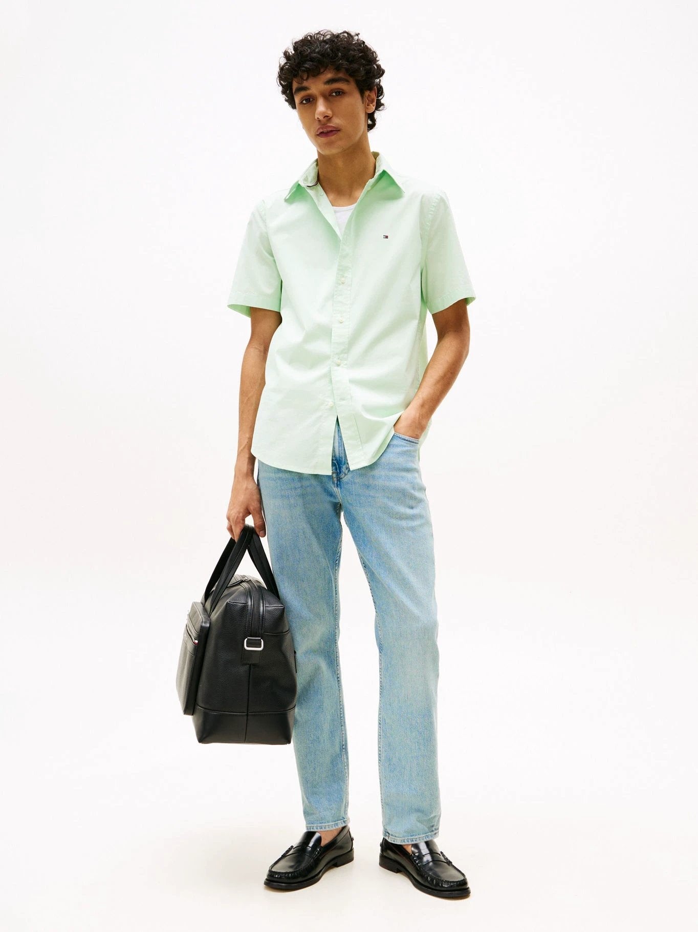 Camisa Tommy Hilfiger Mangas Cortas Lisa Para Caballeros by Tommy Hilfiger