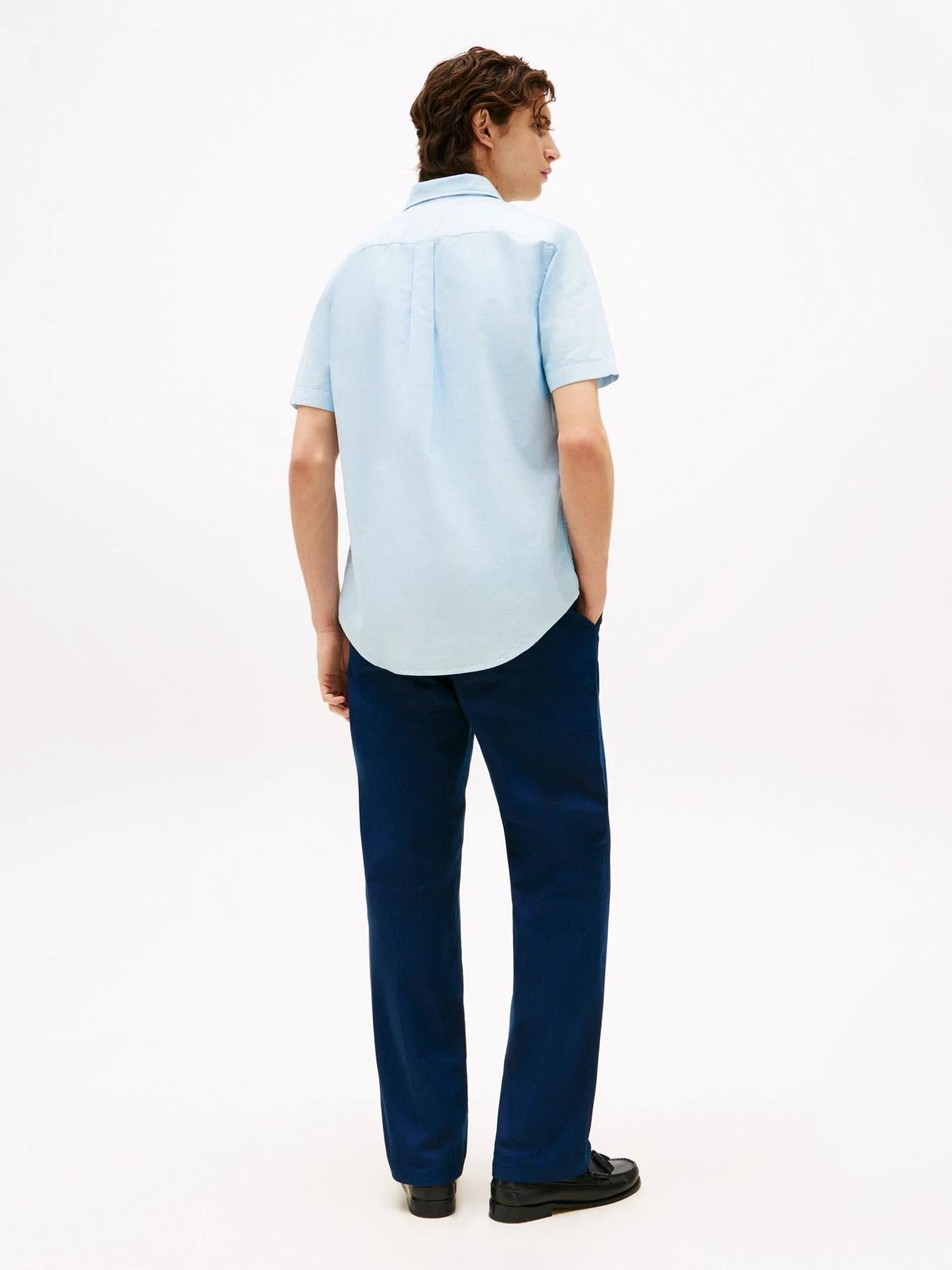 Camisa Tommy Hilfiger Mangas Cortas Lisa Para Caballeros by Tommy Hilfiger