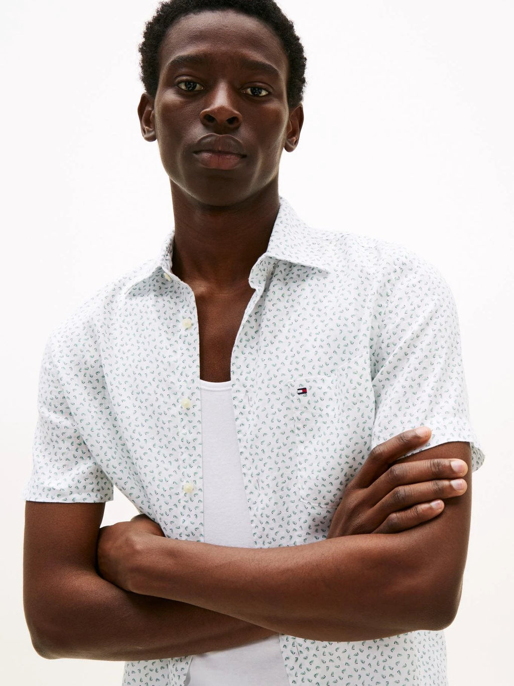 Camisa Tommy Hilfiger Mangas Cortas Estampada Para Caballeros by Tommy Hilfiger