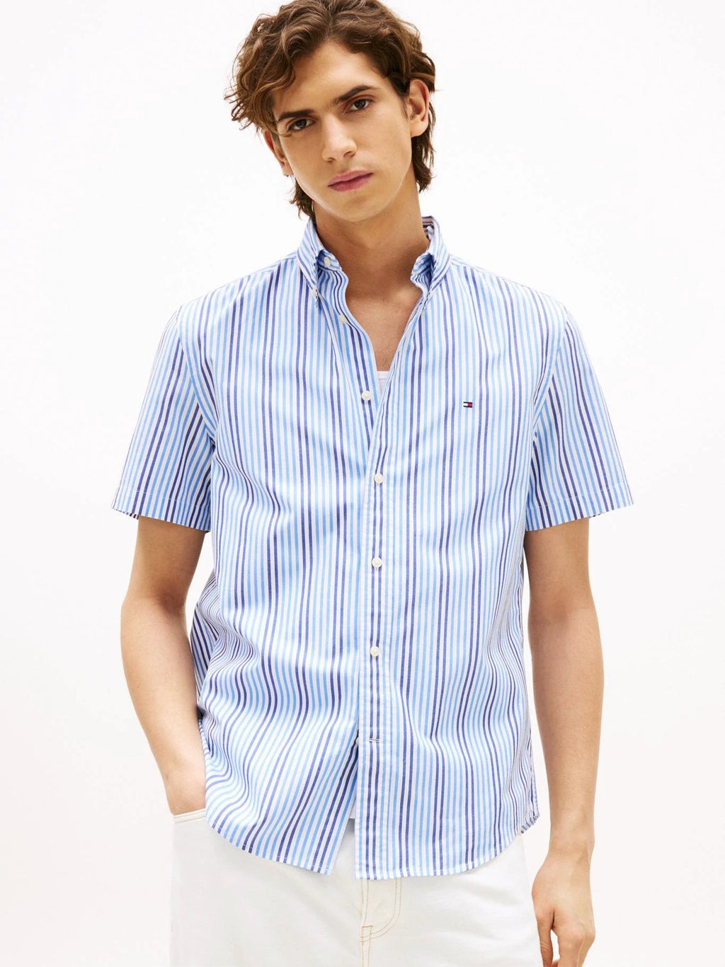 Camisa Tommy Hilfiger Mangas Cortas Rayas Para Caballeros by Tommy Hilfiger