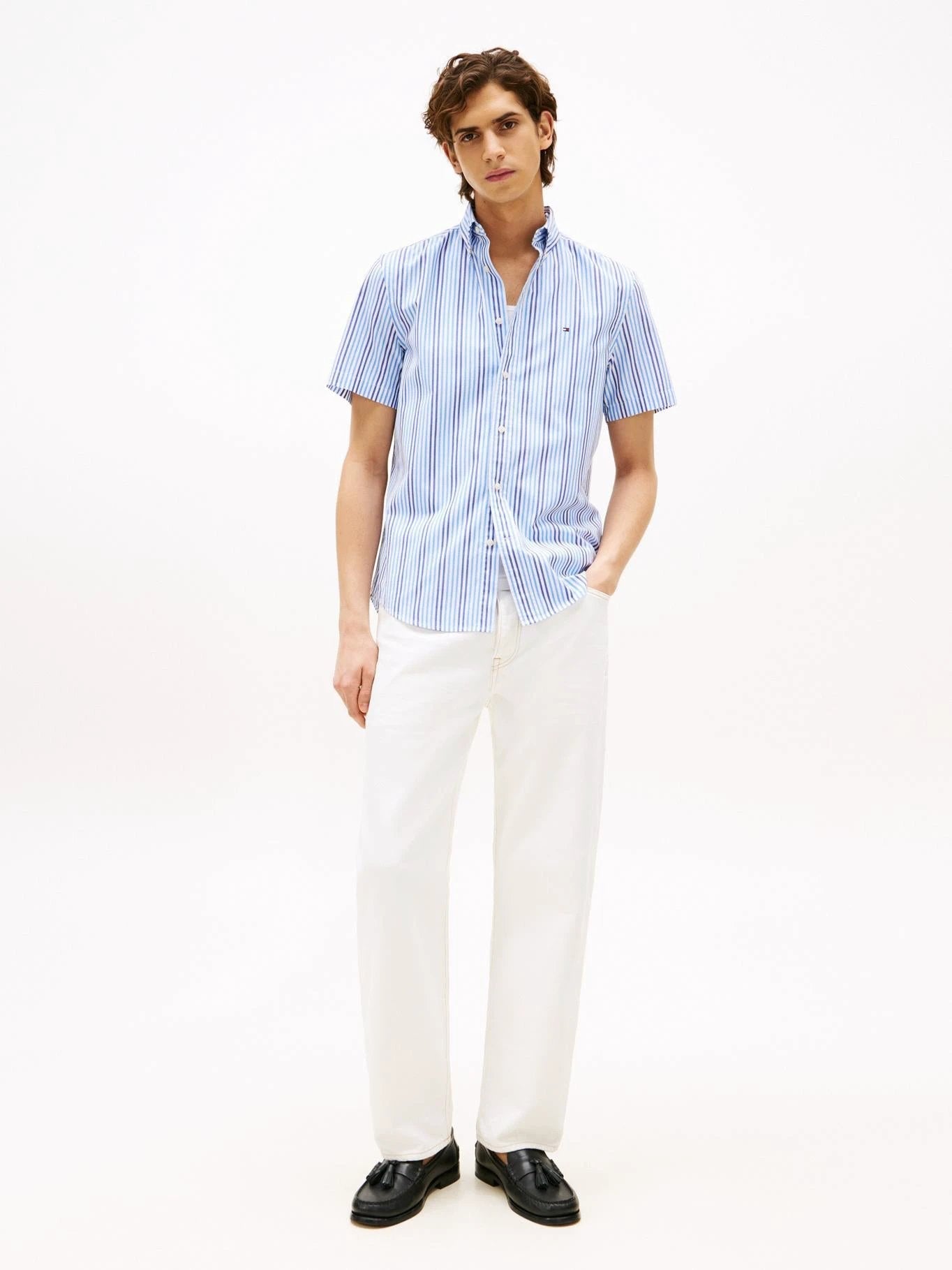 Camisa Tommy Hilfiger Mangas Cortas Rayas Para Caballeros by Tommy Hilfiger