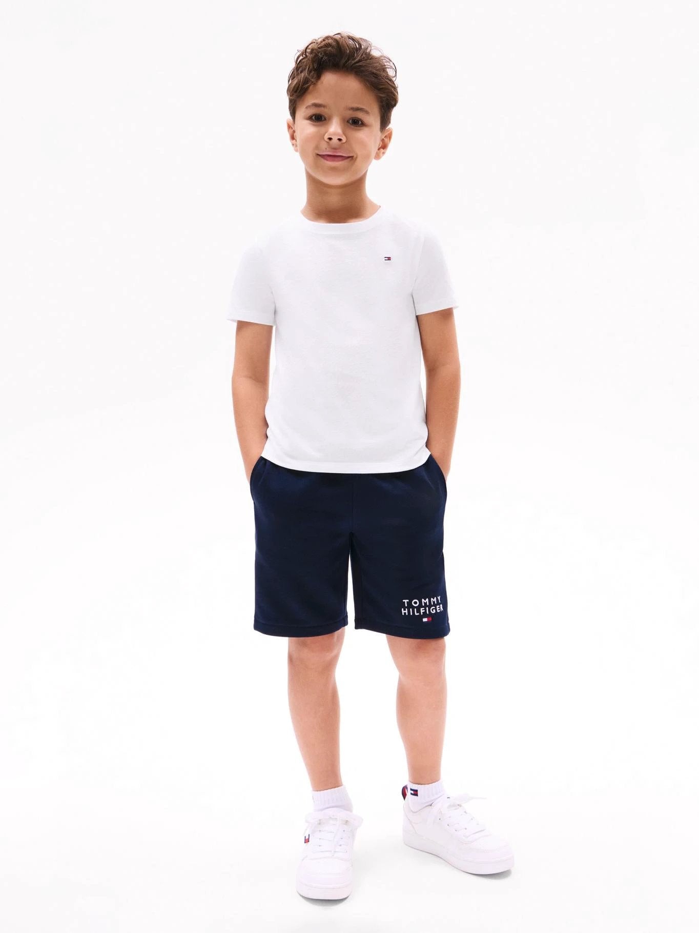 Camiseta Tommy Hilfiger Mangas Cortas Lisa Para Niños by Tommy Hilfiger