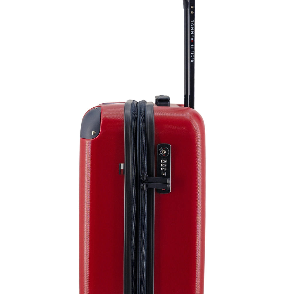 Maleta Tommy Hilfiger Con Ruedas 21 Pulgadas Pequeña by Tommy Hilfiger