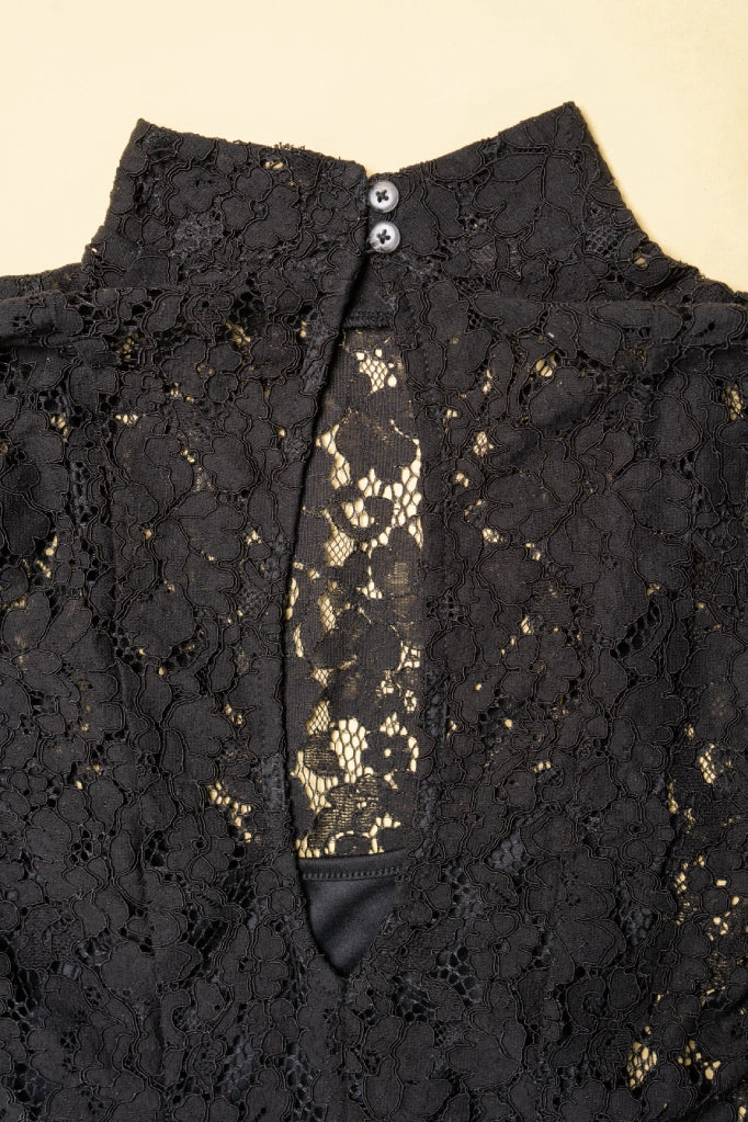 BH VESTIDO CORTO ENCAJE 8195.