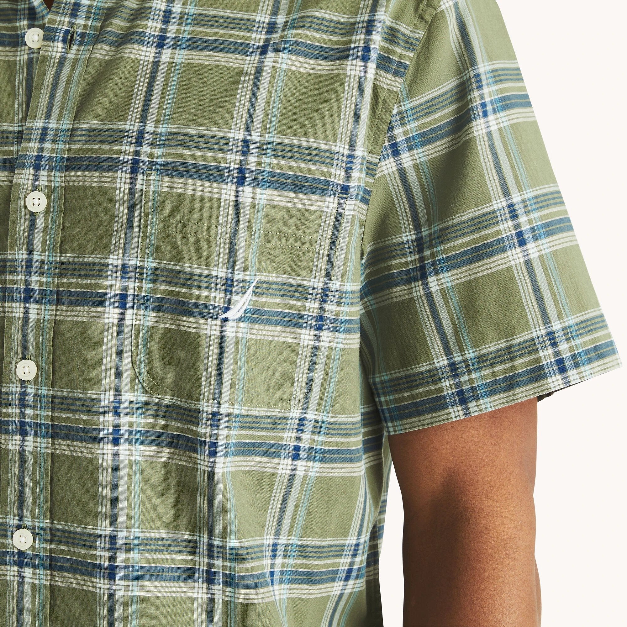 Camisa Nautica Mangas Cortas Cuadros Para Caballeros by Nautica