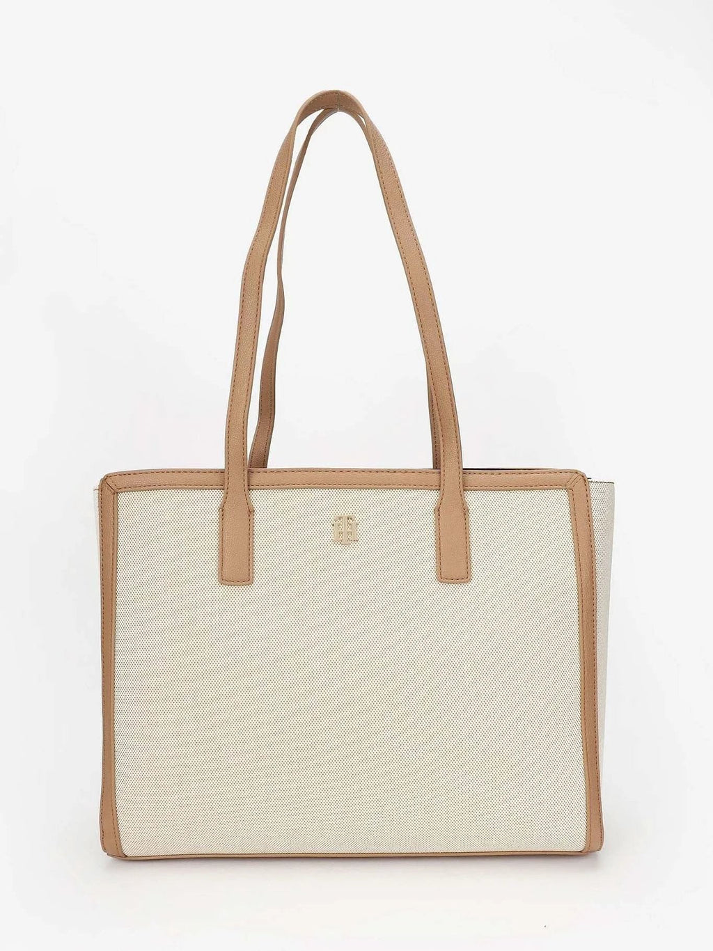 Cartera Tommy Hilfiger Para Damas by Tommy Hilfiger