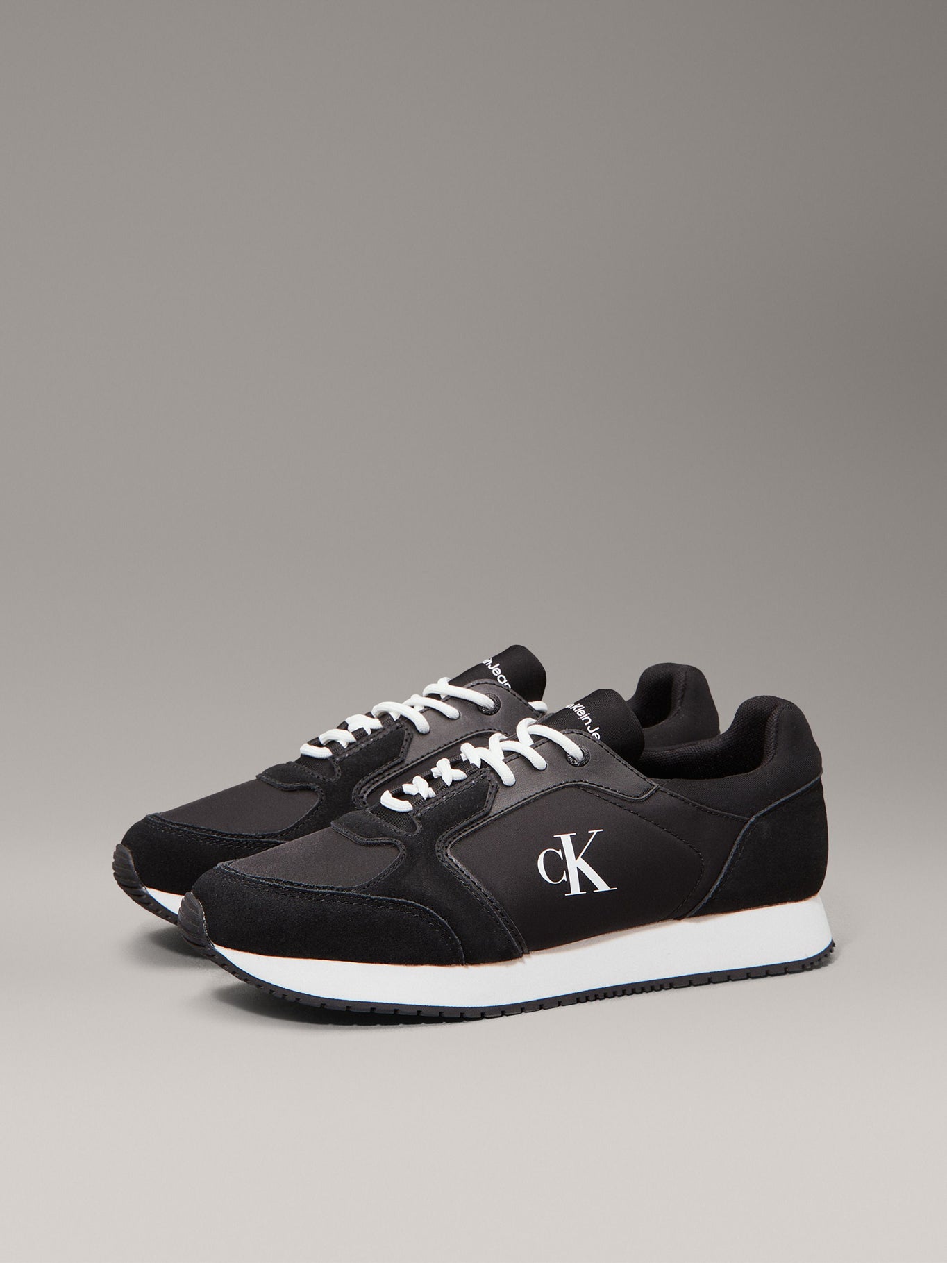 Tenis Calvin Klein Para Caballeros by Calvin Klein
