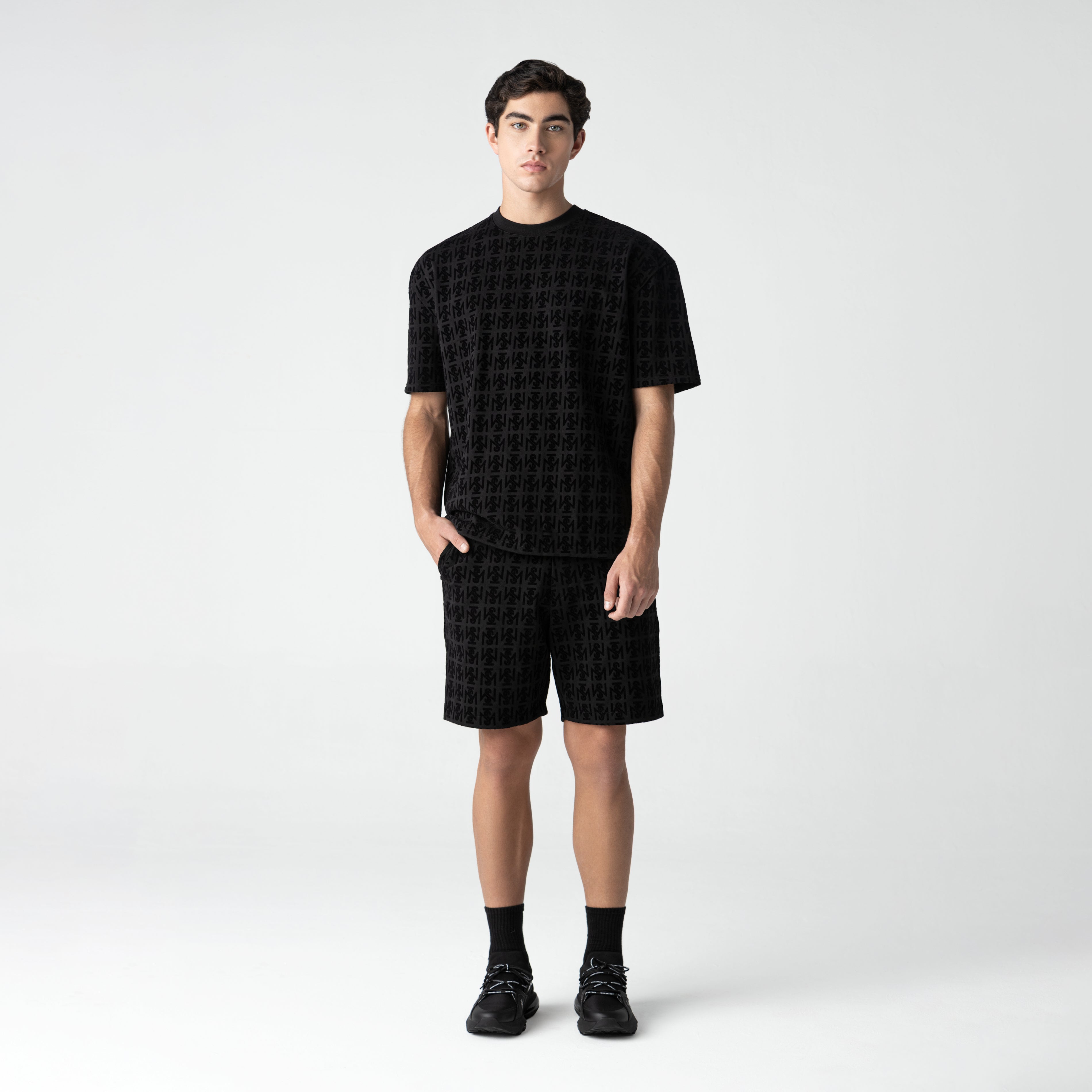 ALTAN BURDA SHORT MEN BLACK - Monastery | Tienda Oficial Colombia
