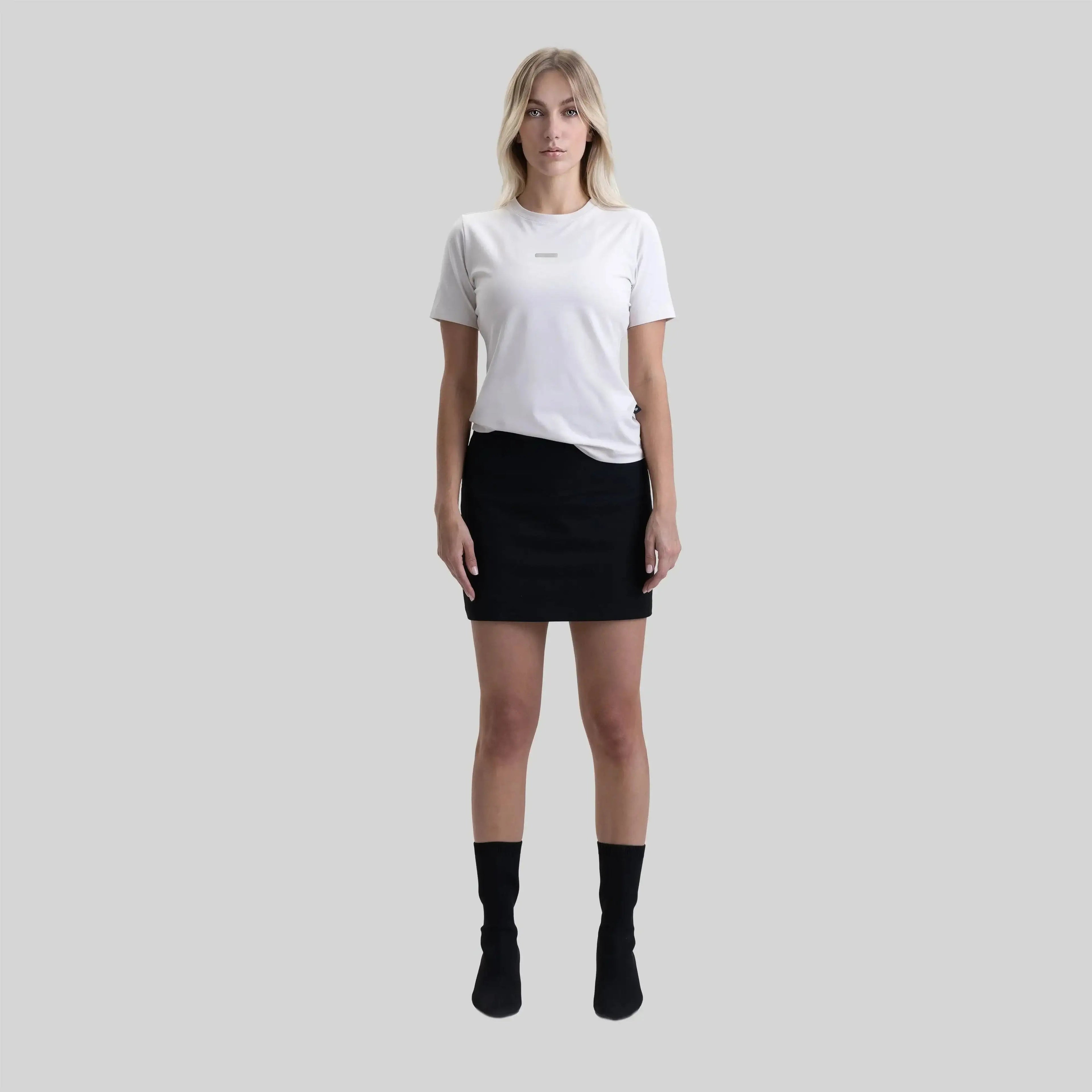 BATUR T-SHIRT WOMEN MOONBEAM - Monastery | Tienda Oficial Colombia