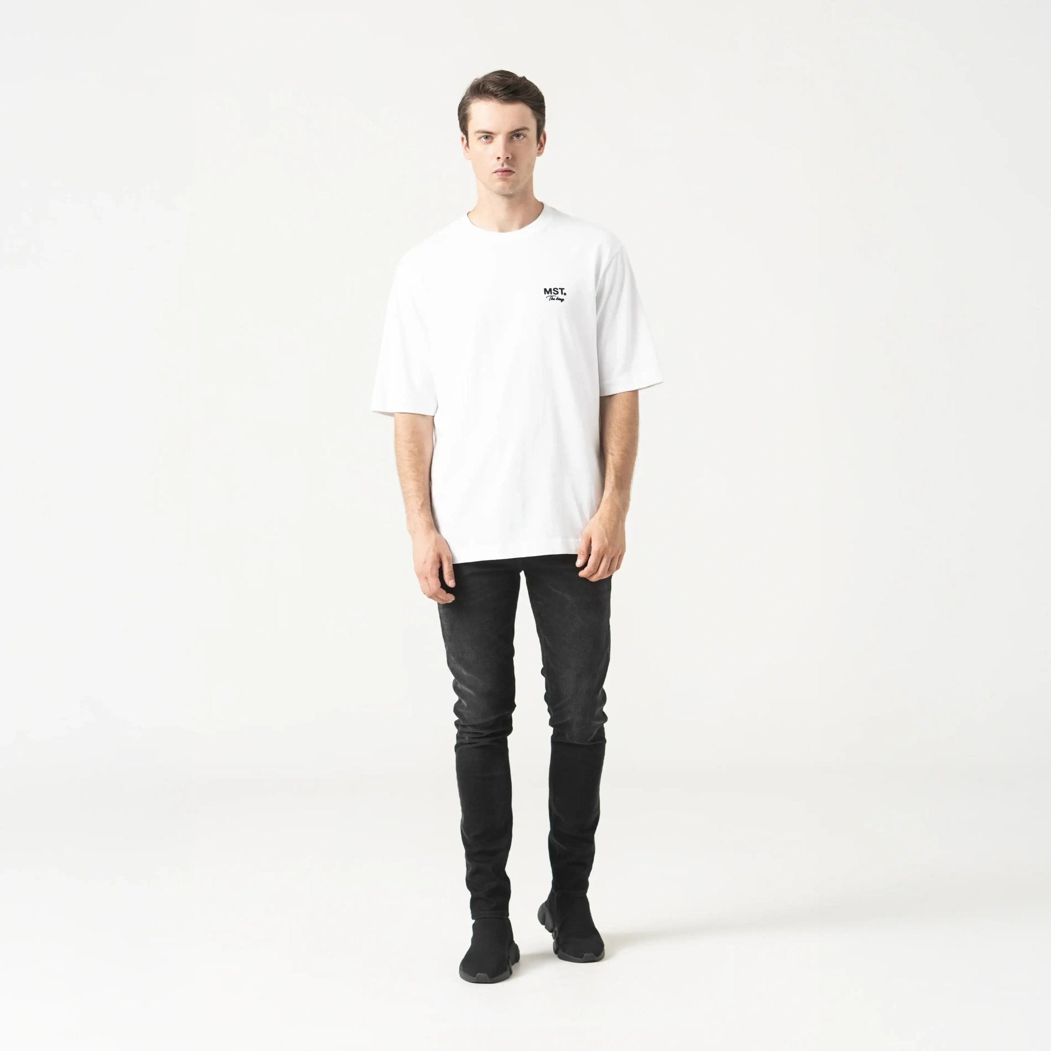 CARLIER T - SHIRT OVERSIZED MEN WHITE - Monastery | Tienda Oficial Colombia