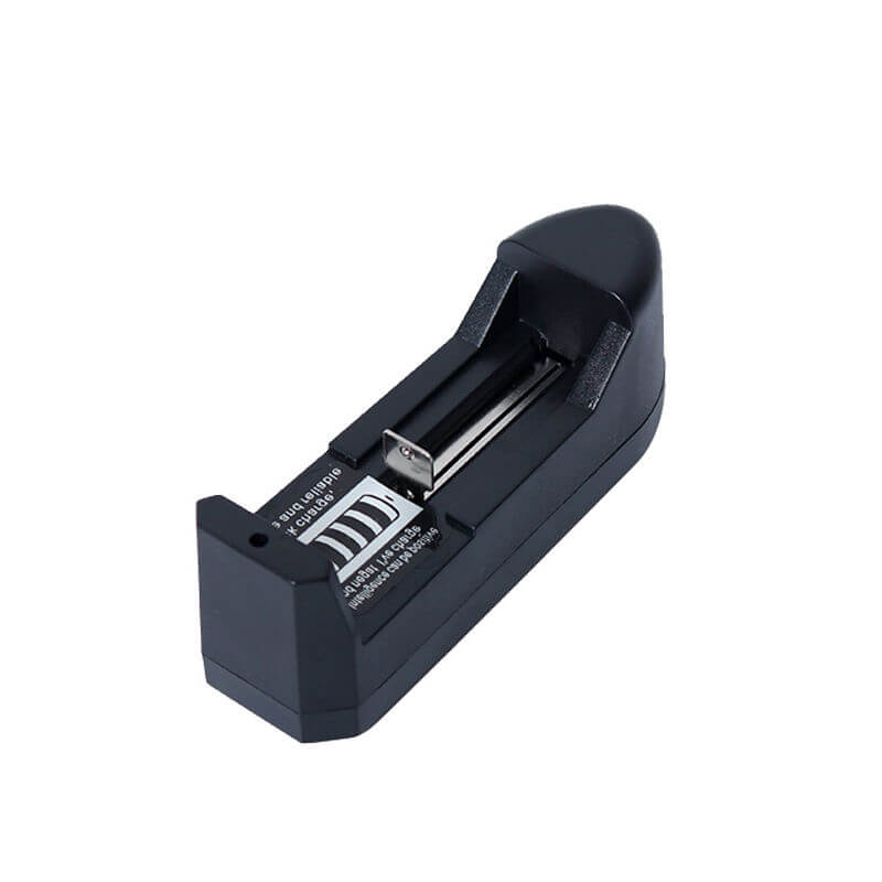 Linterna LED Recargable De Alto Alcance