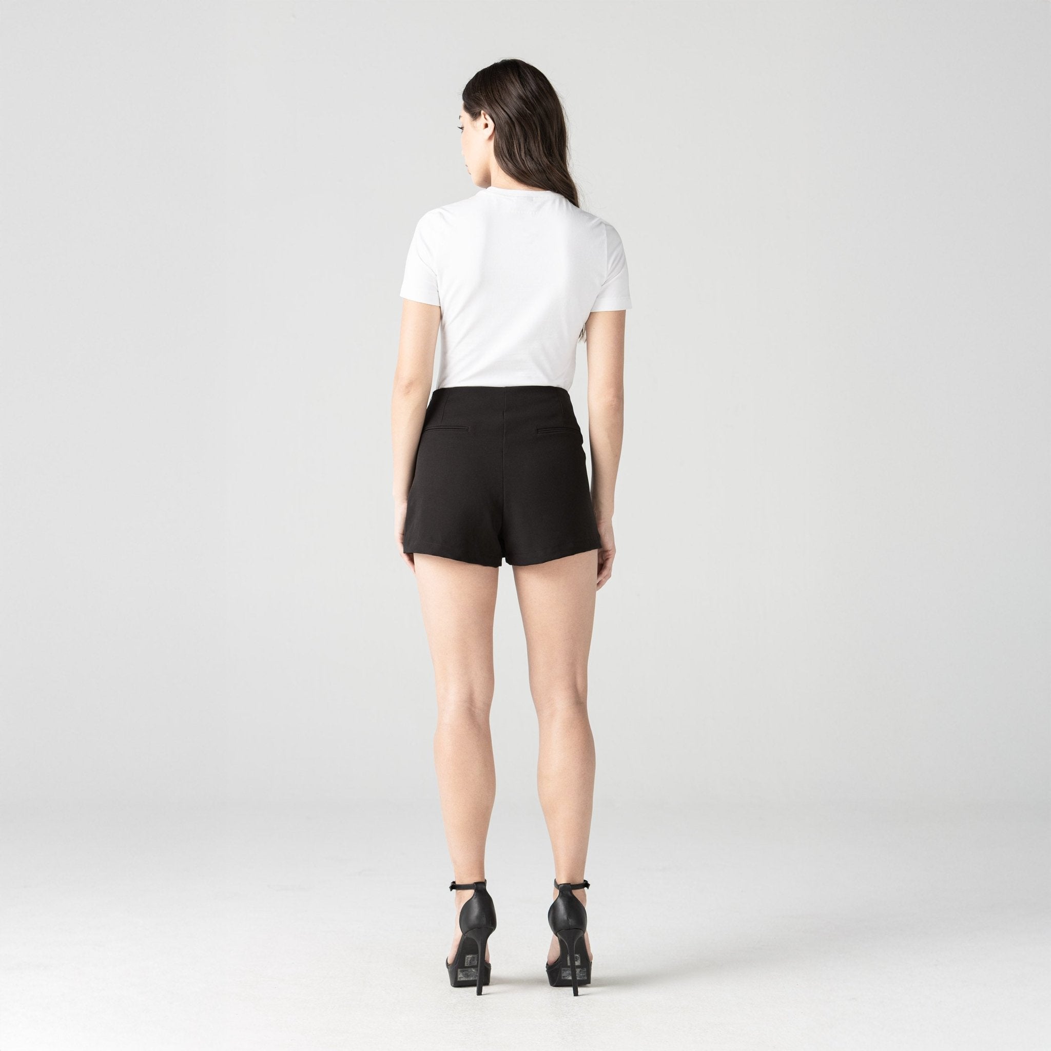 DOMINICA T - SHIRT WOMEN WHITE - Monastery | Tienda Oficial Colombia