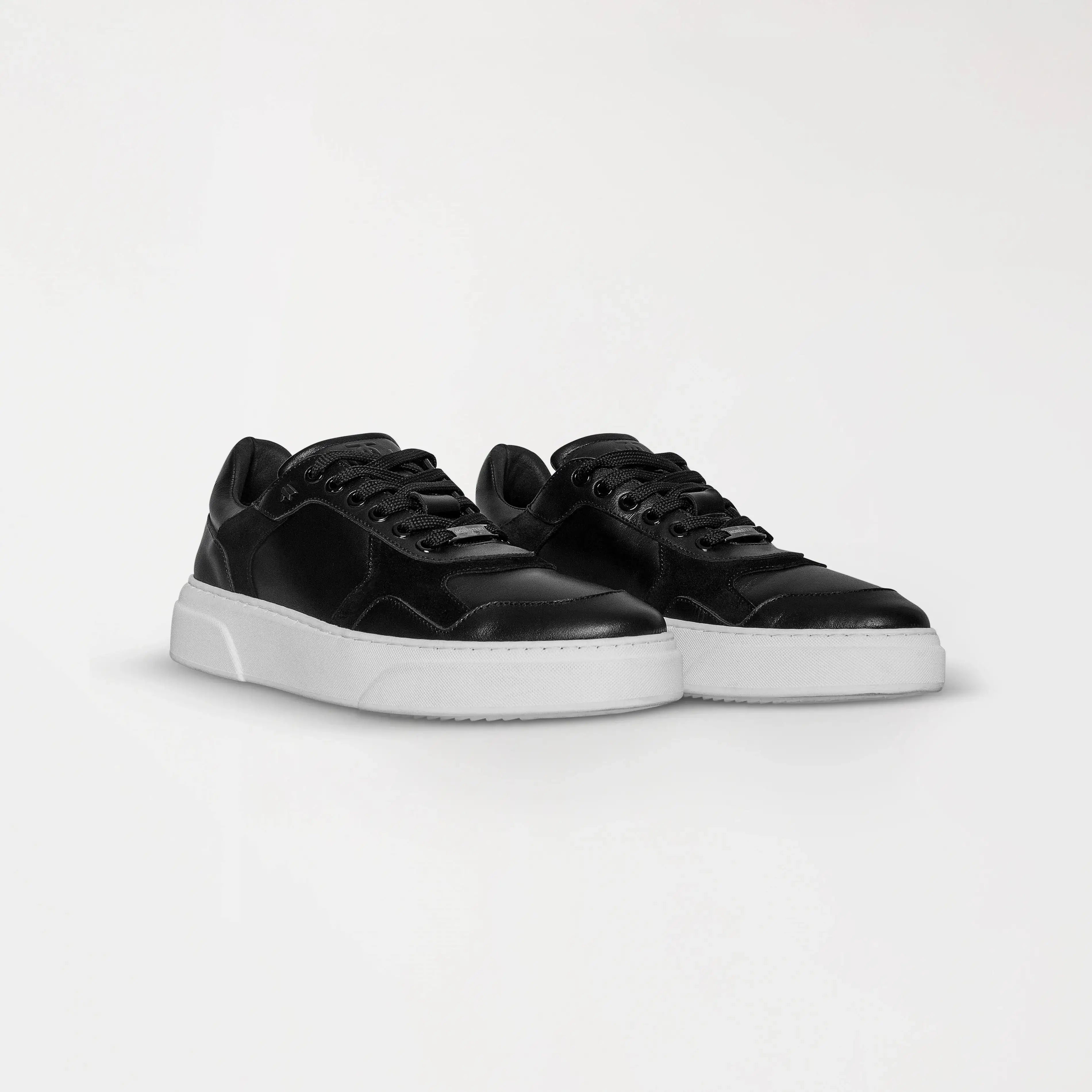 GIORGIO SNEAKERS MEN WHITE 40 - Monastery | Tienda Oficial Colombia