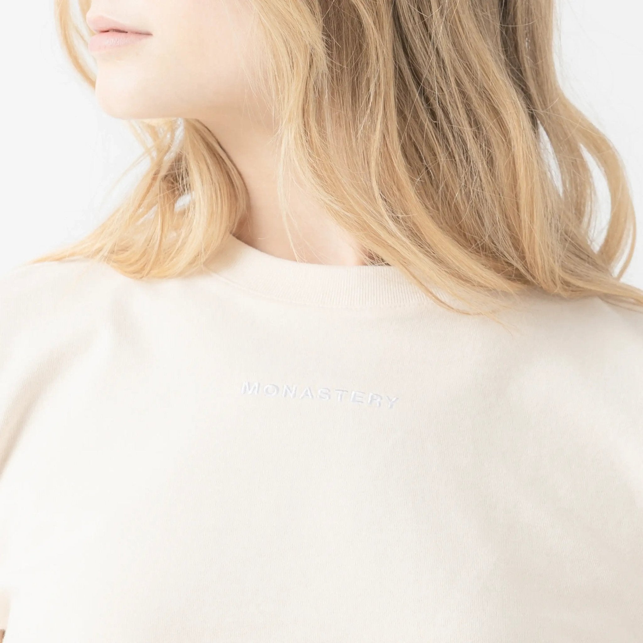 NARYSSA CROP TOP WOMEN SAND DOLLAR - Monastery | Tienda Oficial Colombia