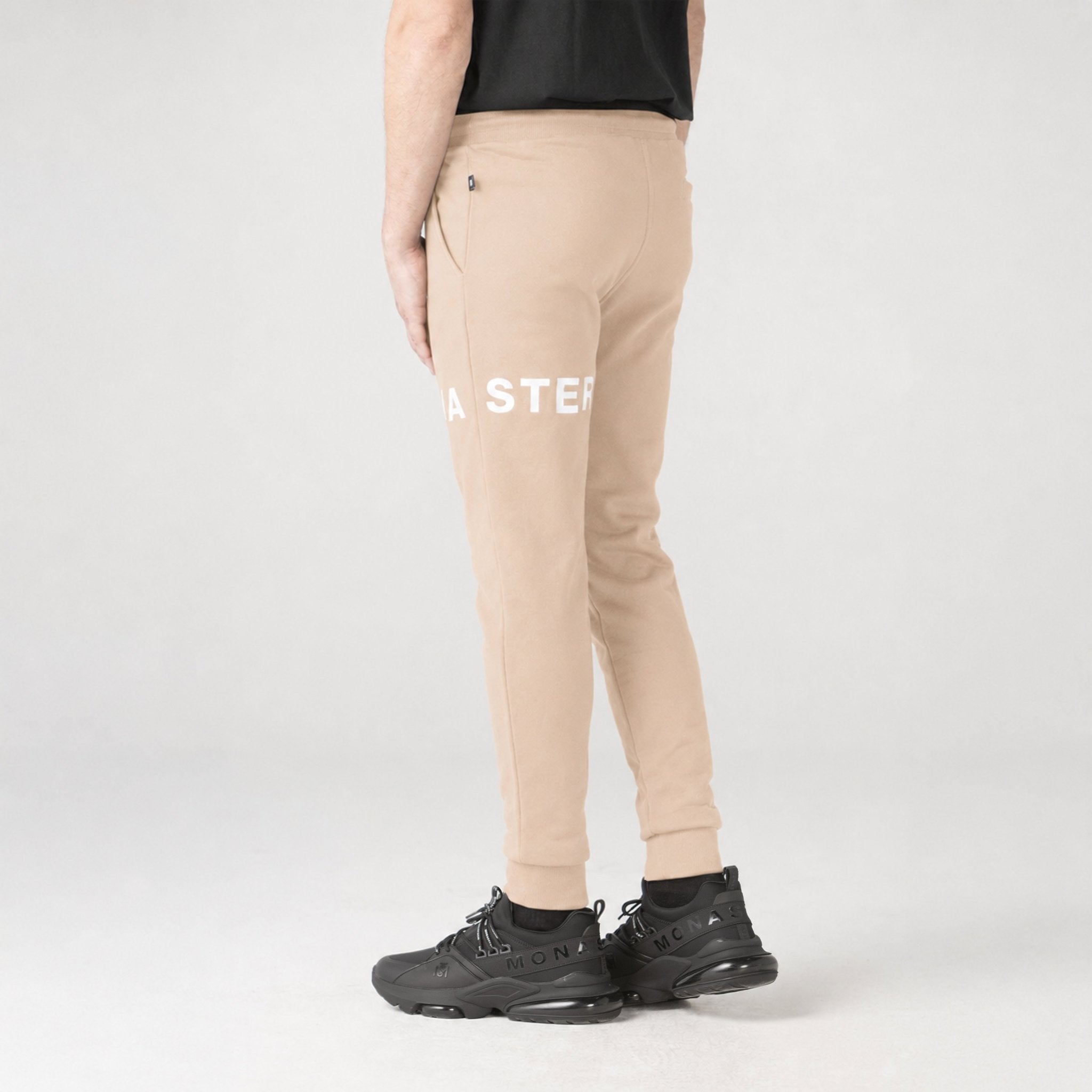 ORVYN JOGGER MEN SIMPLY TAUPE - Monastery | Tienda Oficial Colombia