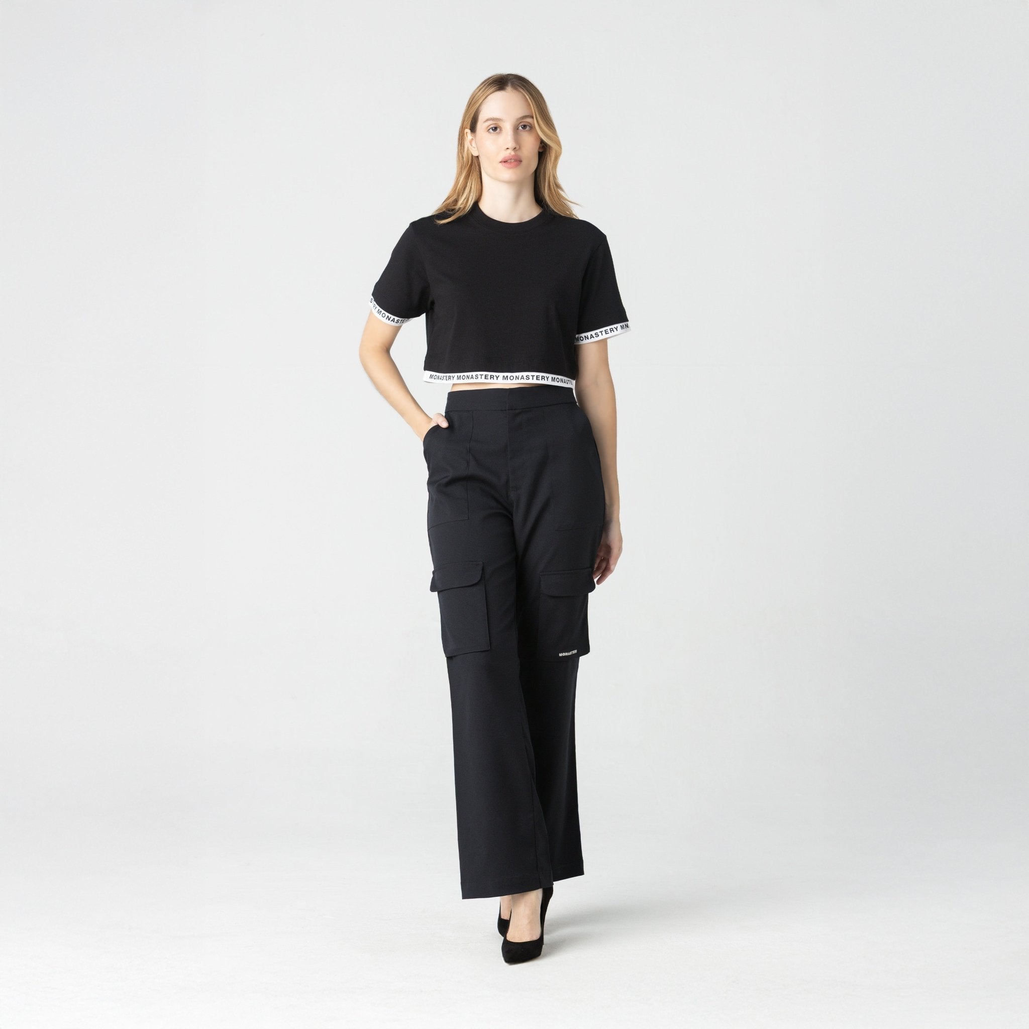 TIZOC CROP TOP WOMEN BLACK - Monastery | Tienda Oficial Colombia
