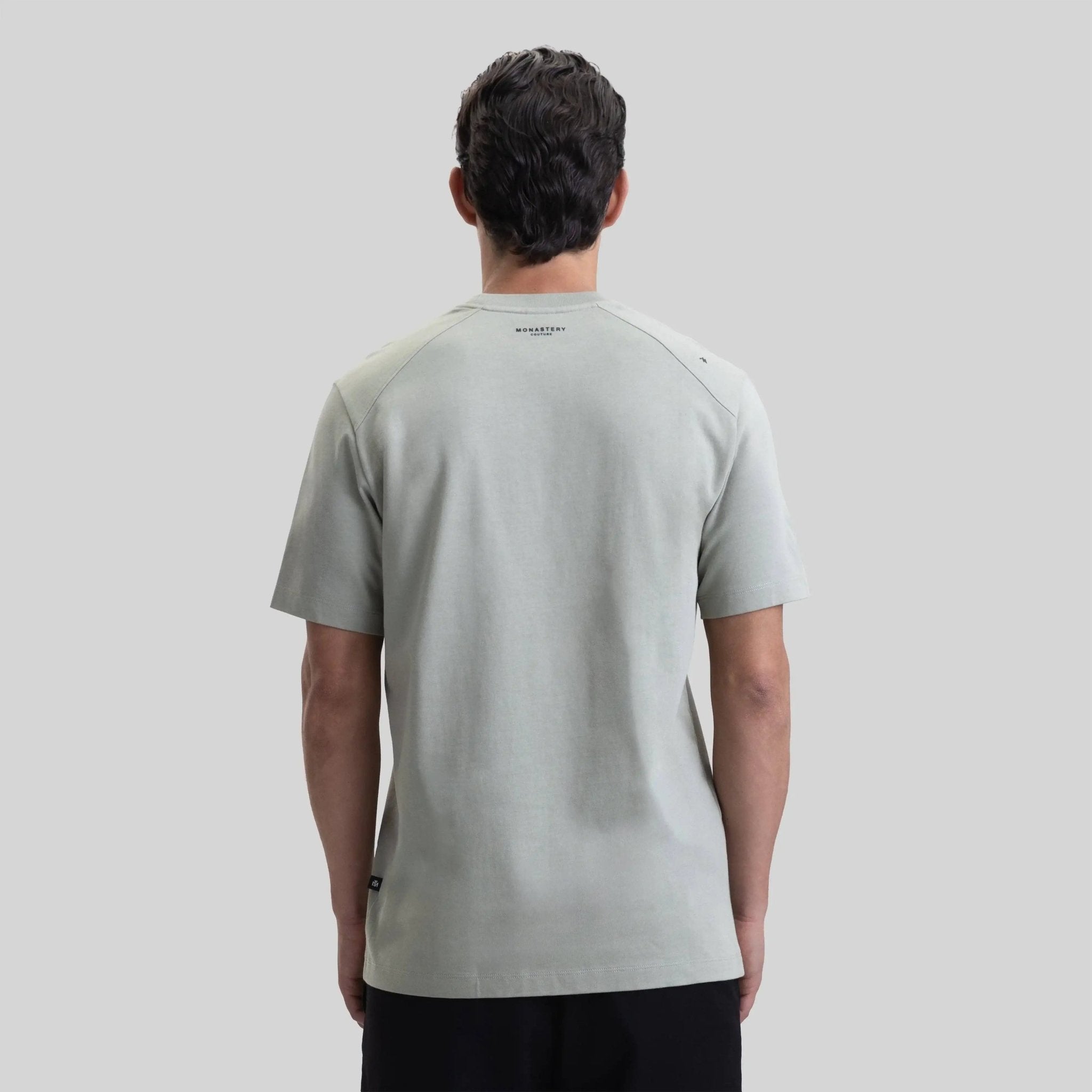 VELOCE T-SHIRT SEA GRASS - Monastery | Tienda Oficial Colombia